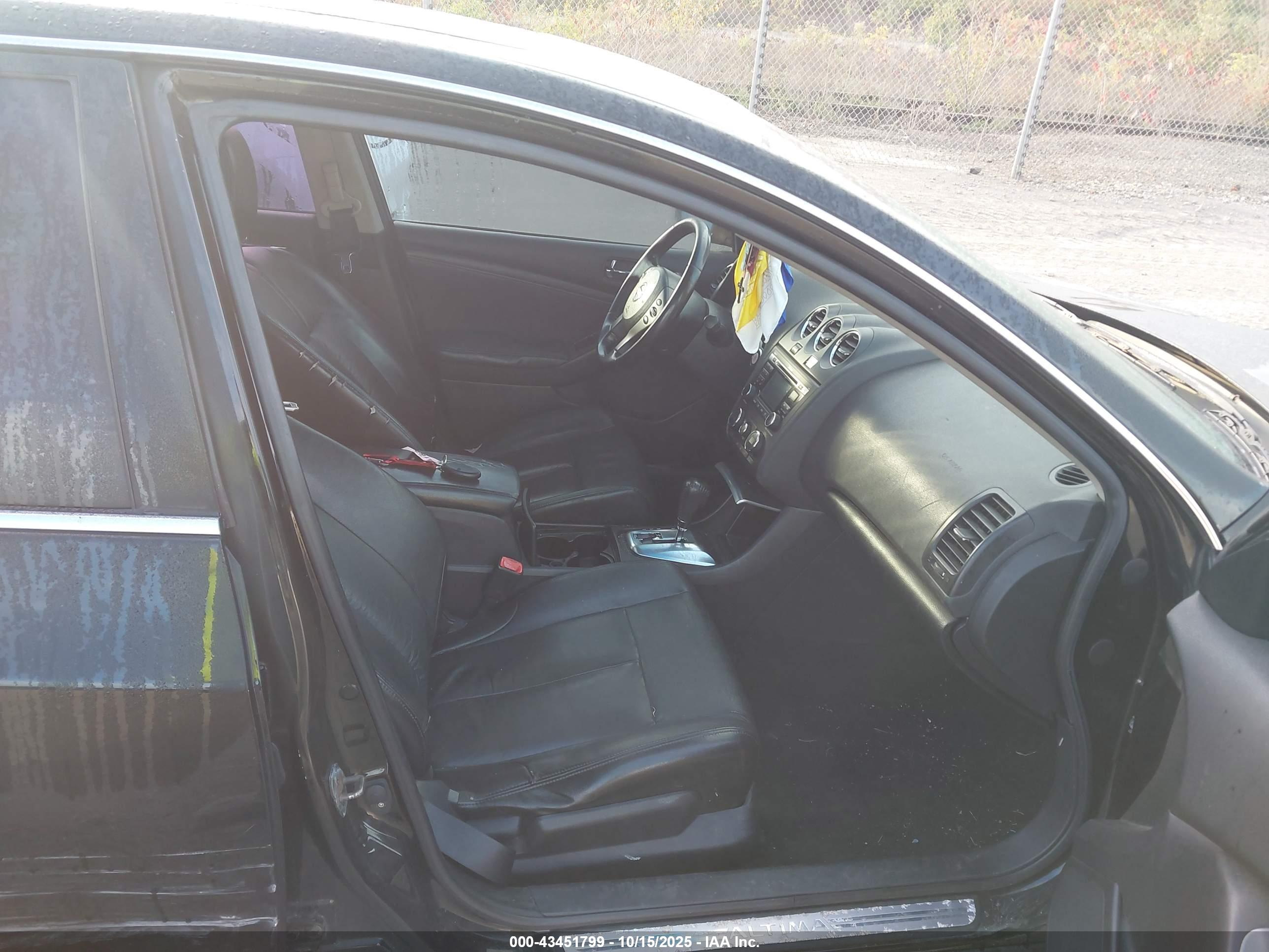 NISSAN ALTIMA image 5