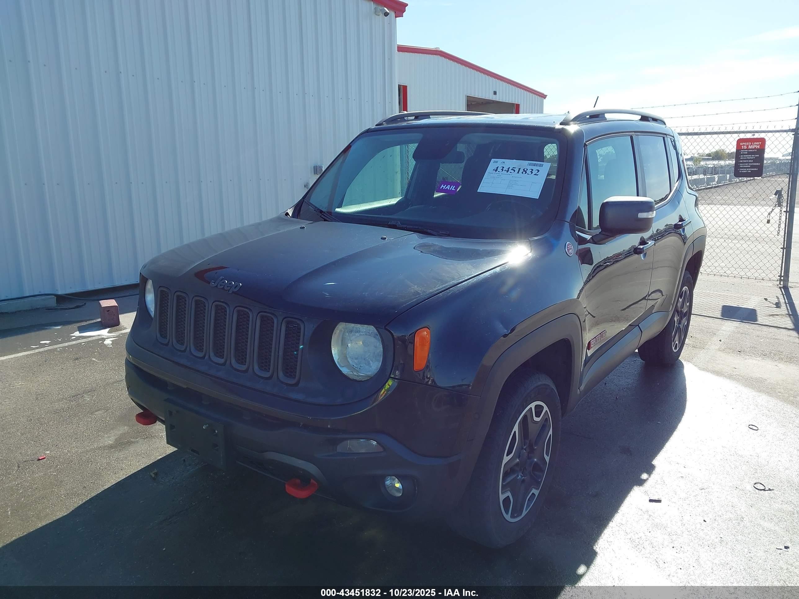 JEEP RENEGADE image 6