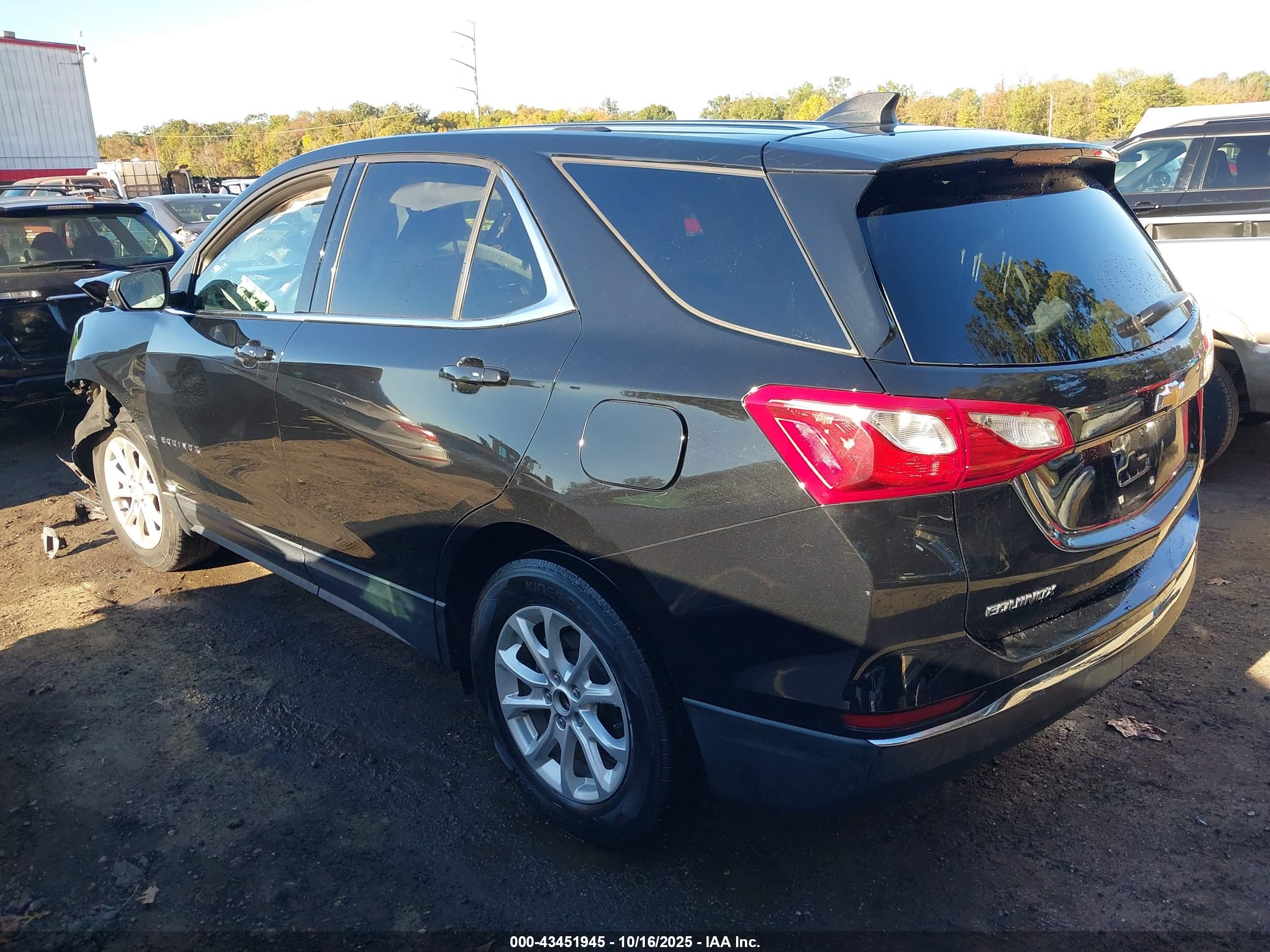 CHEVROLET EQUINOX image 3