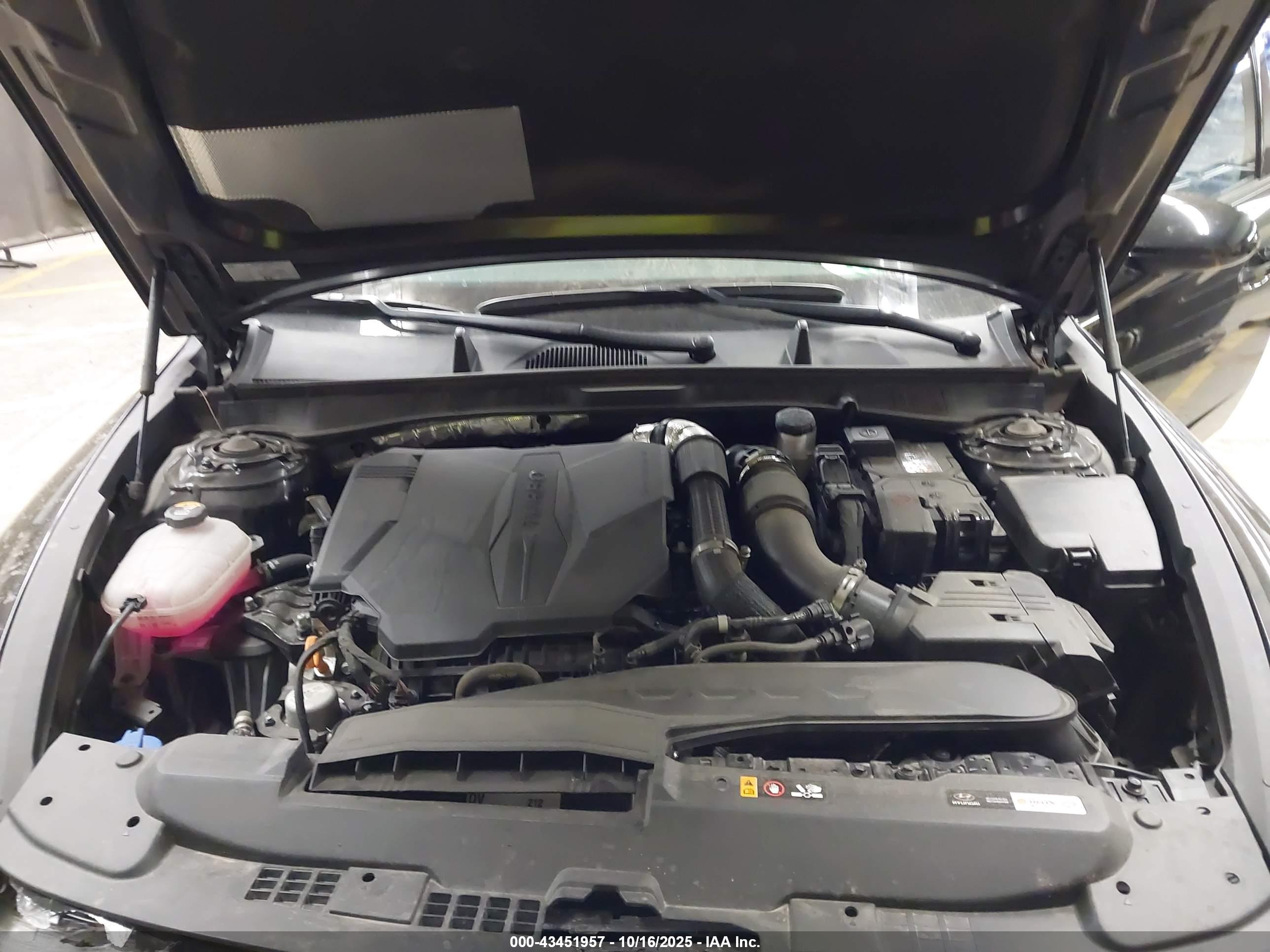 HYUNDAI SONATA image 10