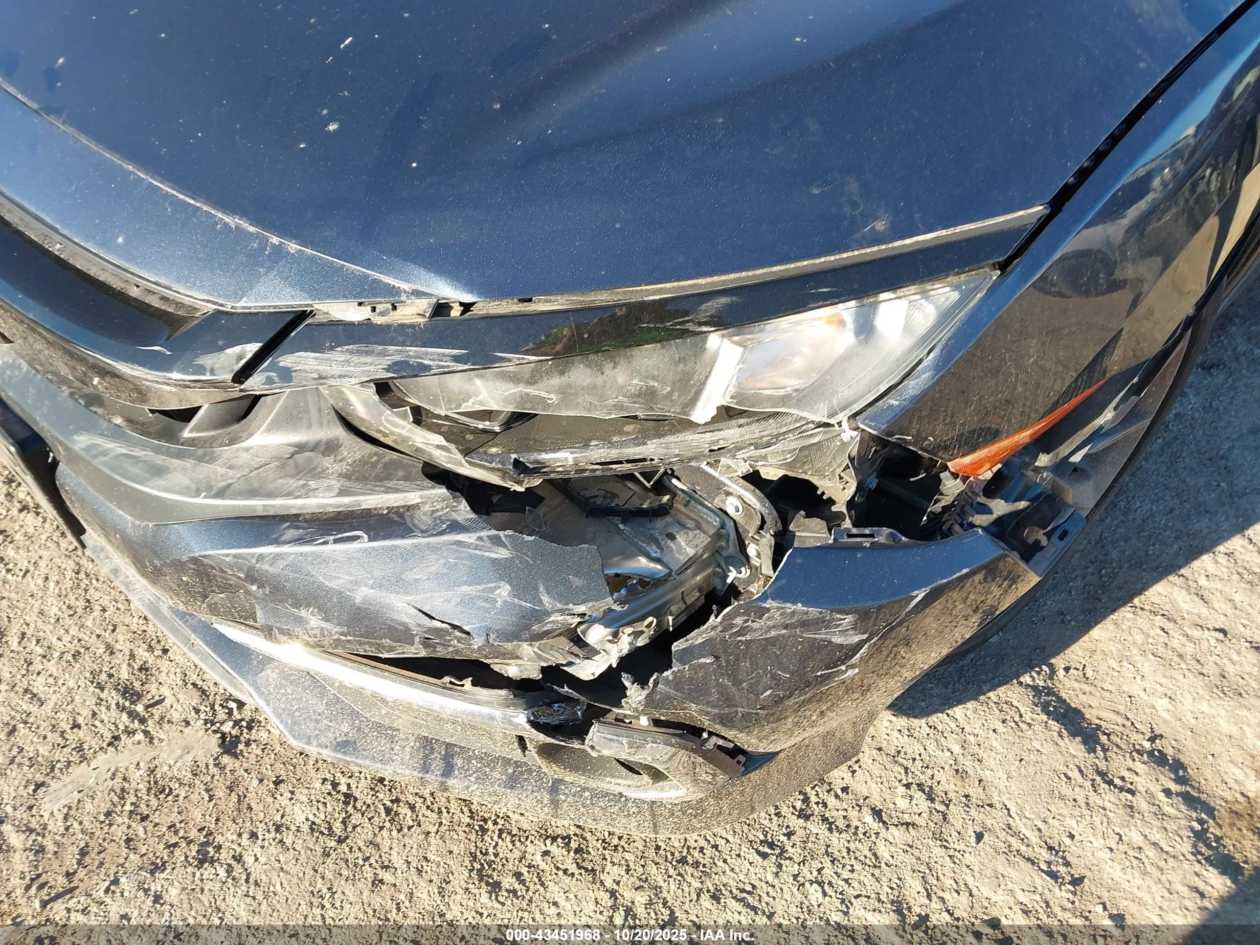 HONDA CIVIC image 6