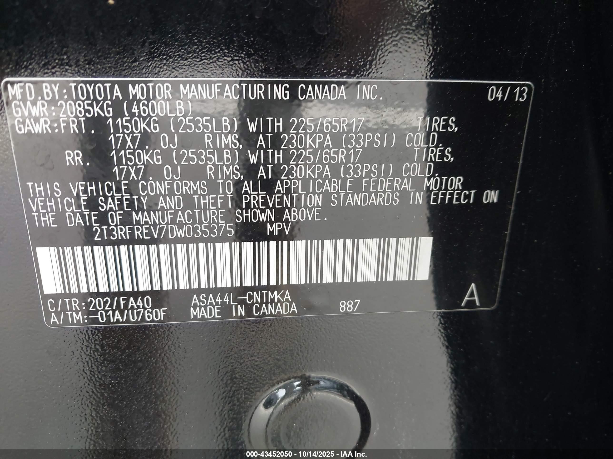 TOYOTA RAV4 image 9