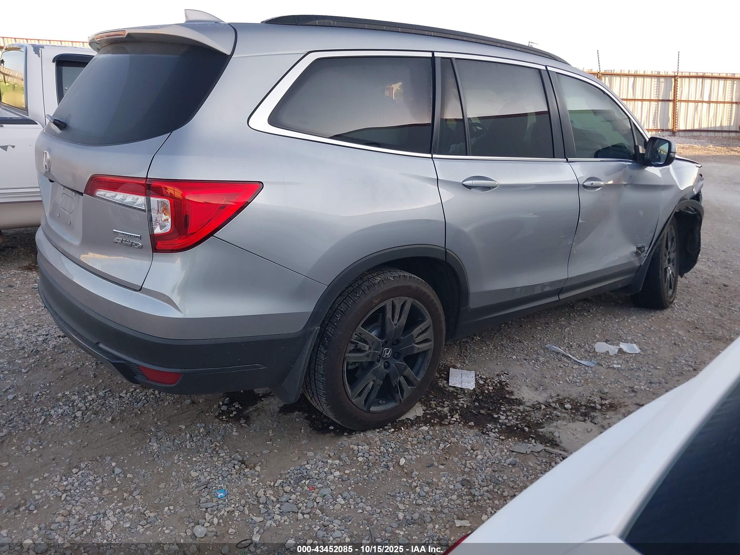 HONDA PILOT image 4