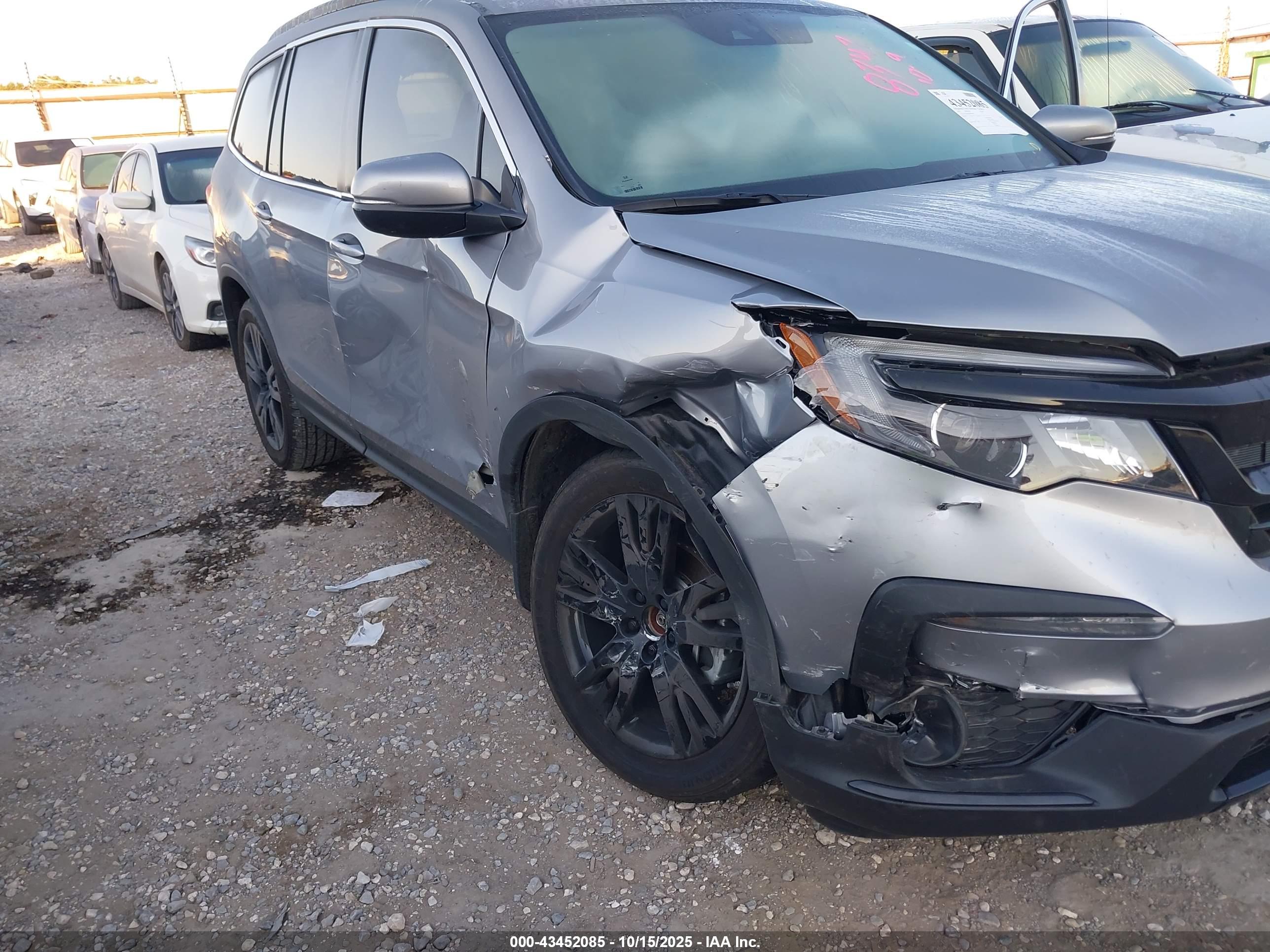 HONDA PILOT image 6