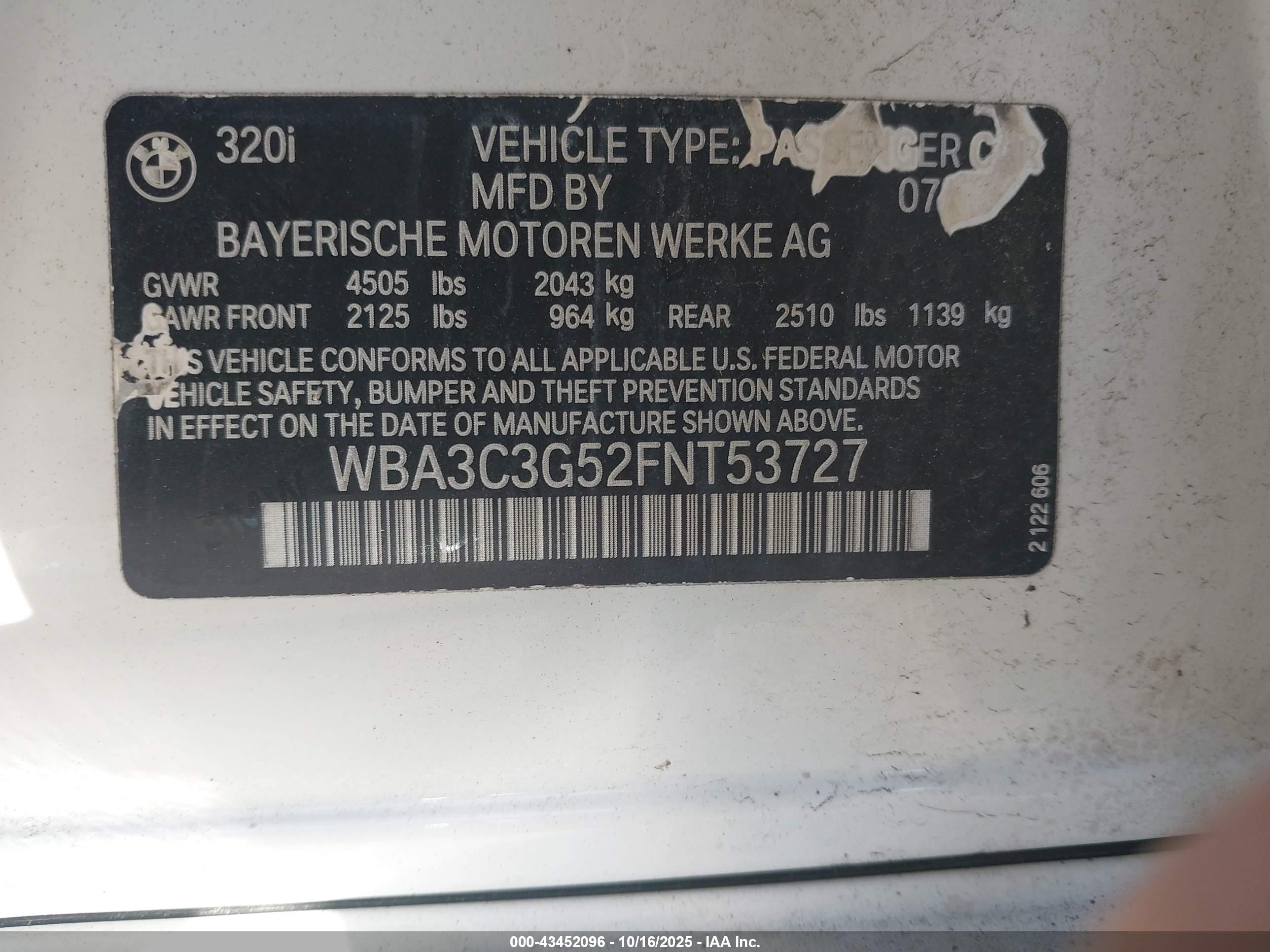 BMW 320I image 9