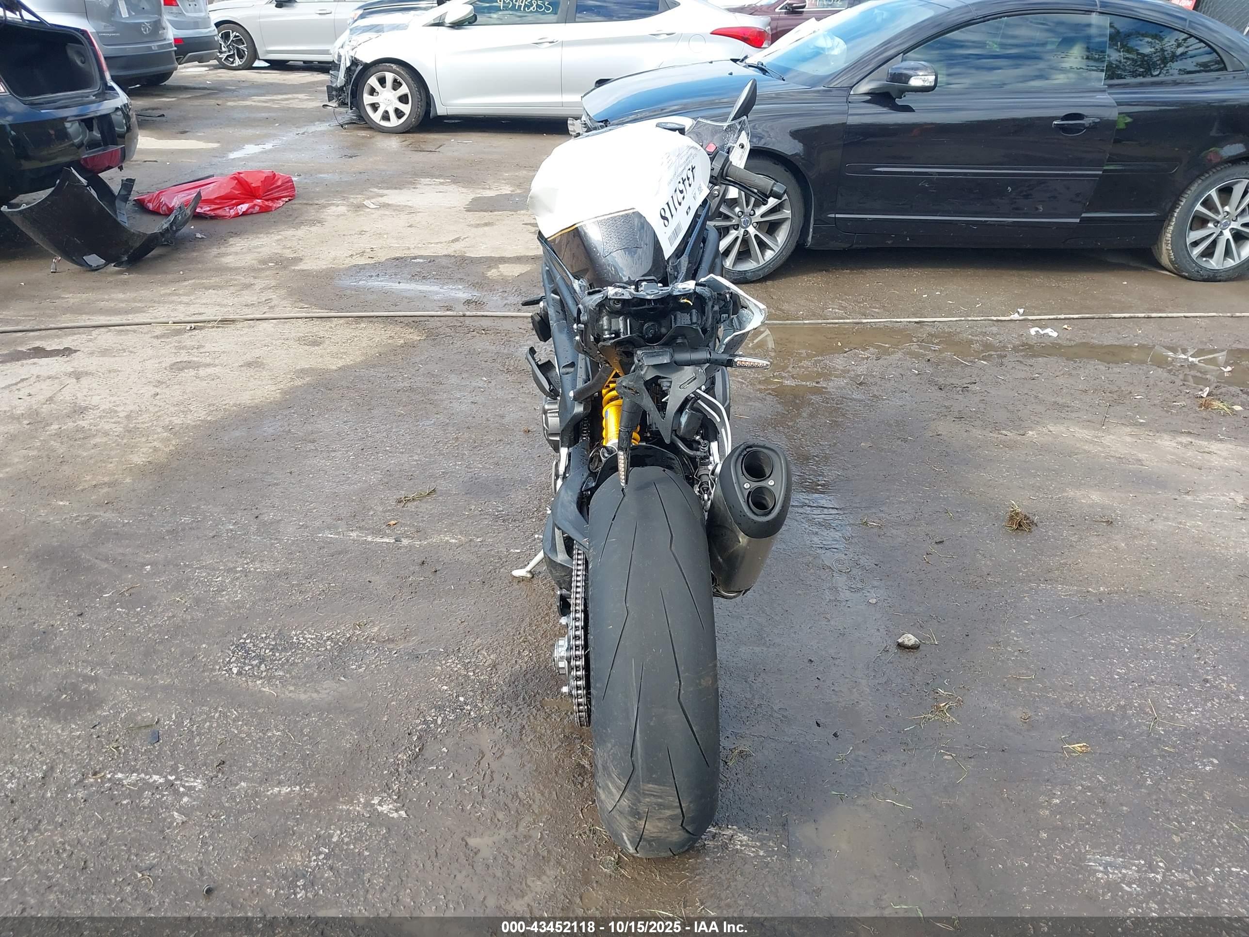 TRIUMPH MOTORCYCLE image 6