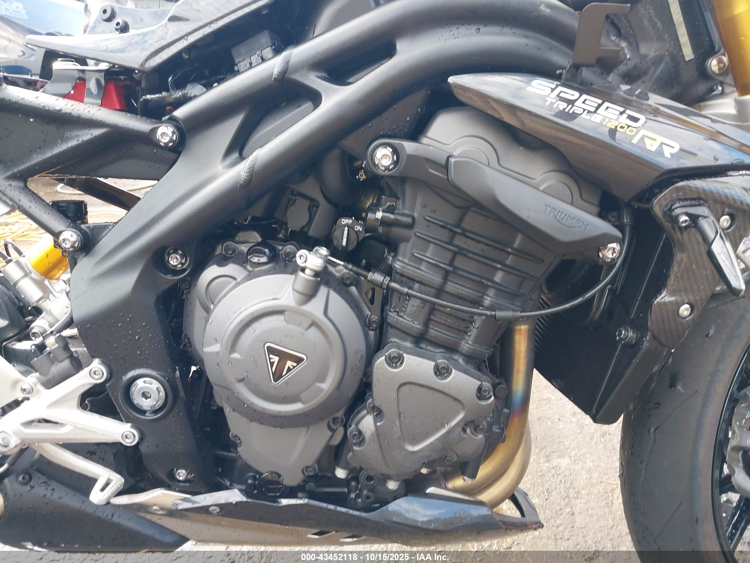 TRIUMPH MOTORCYCLE image 8