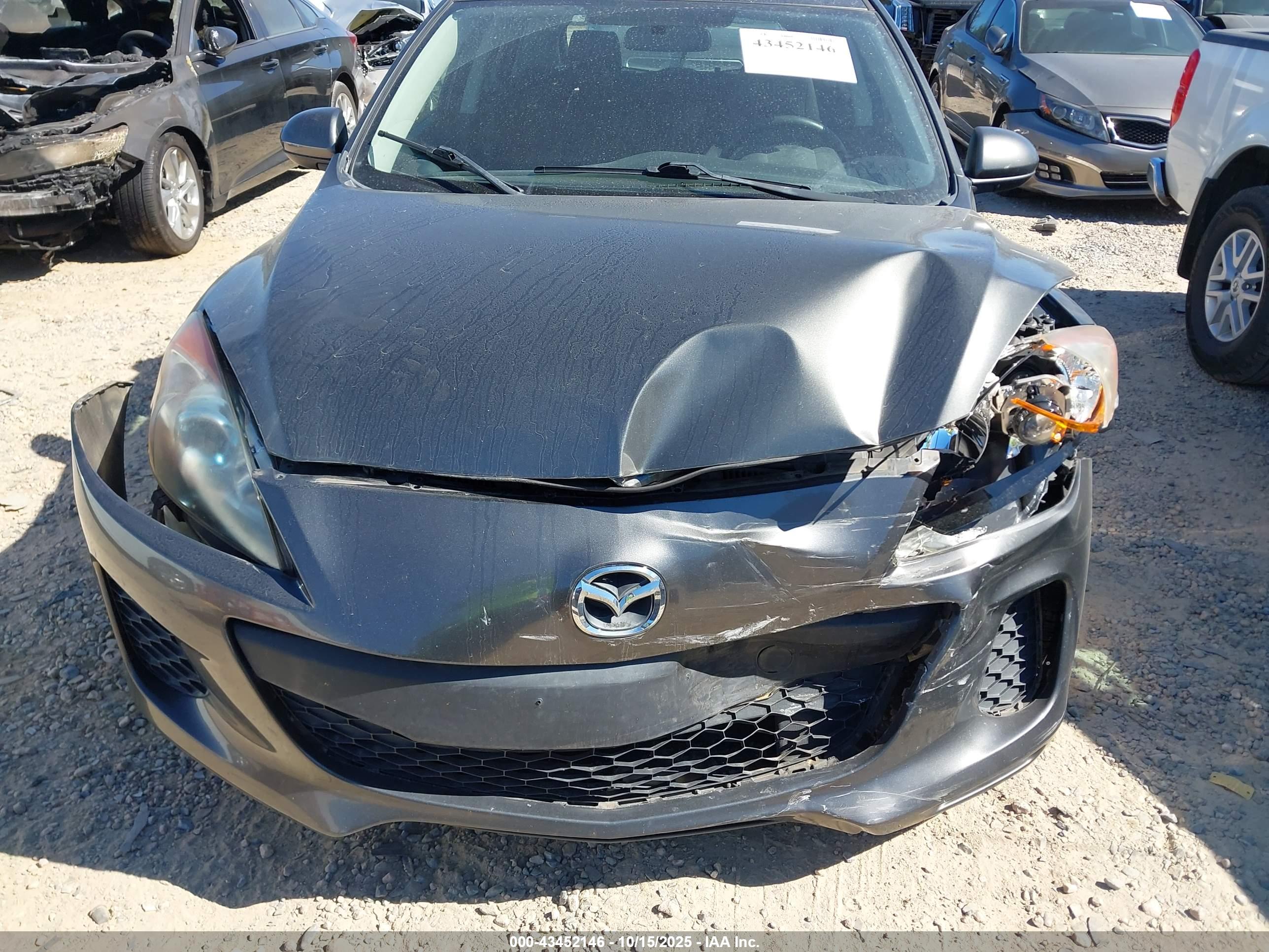 MAZDA MAZDA3 image 6