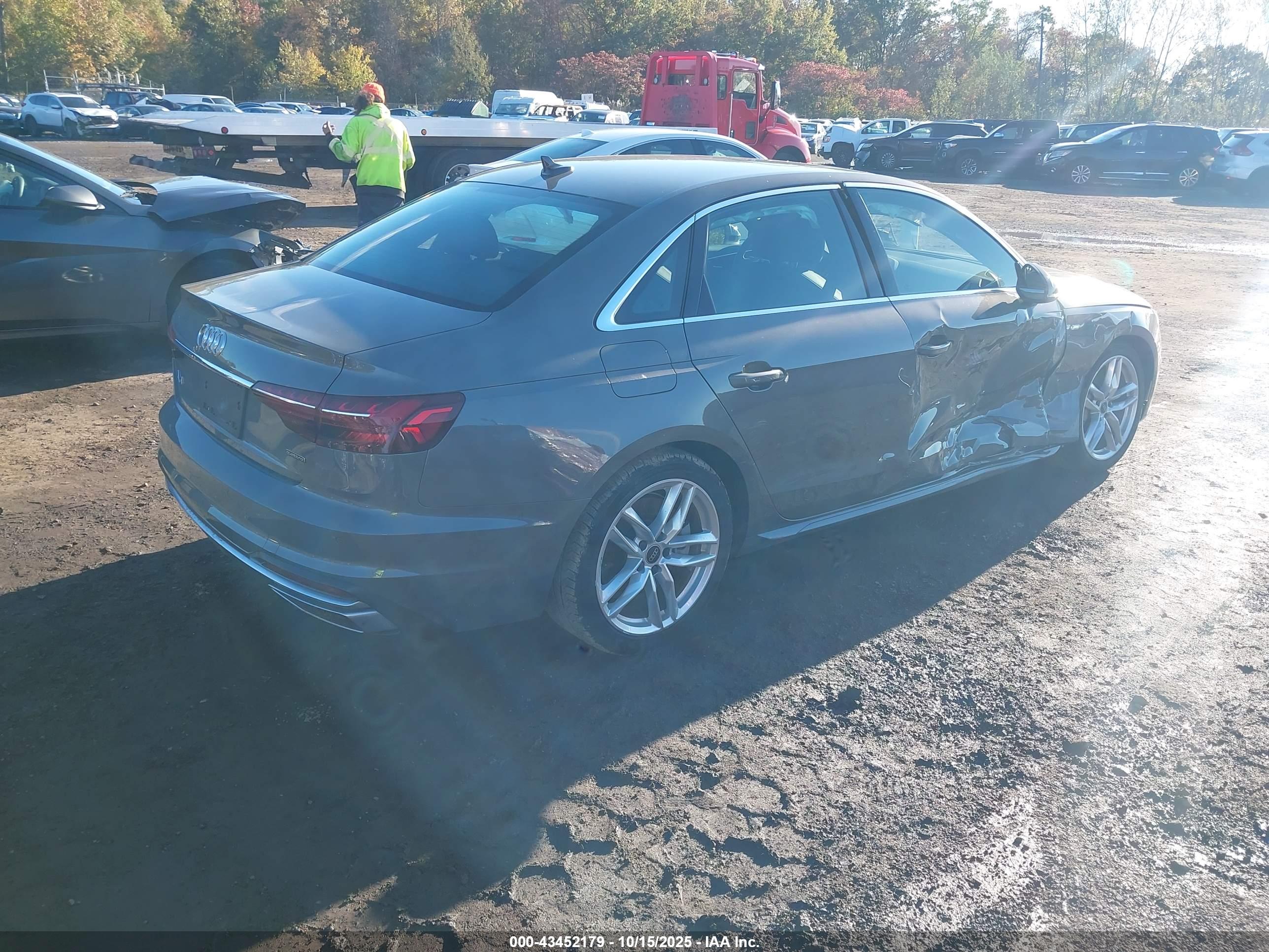 AUDI A4 image 4