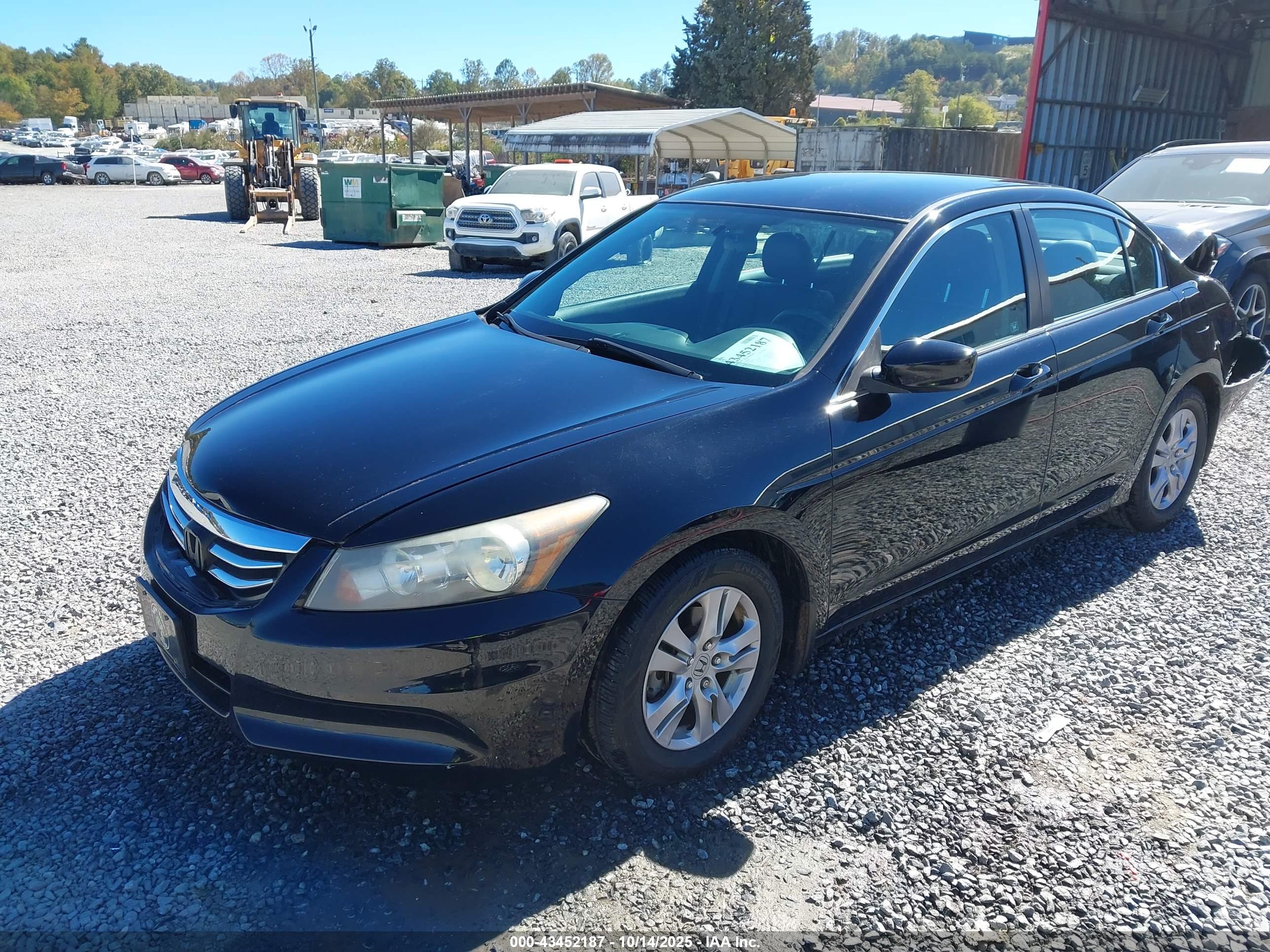 HONDA ACCORD image 2