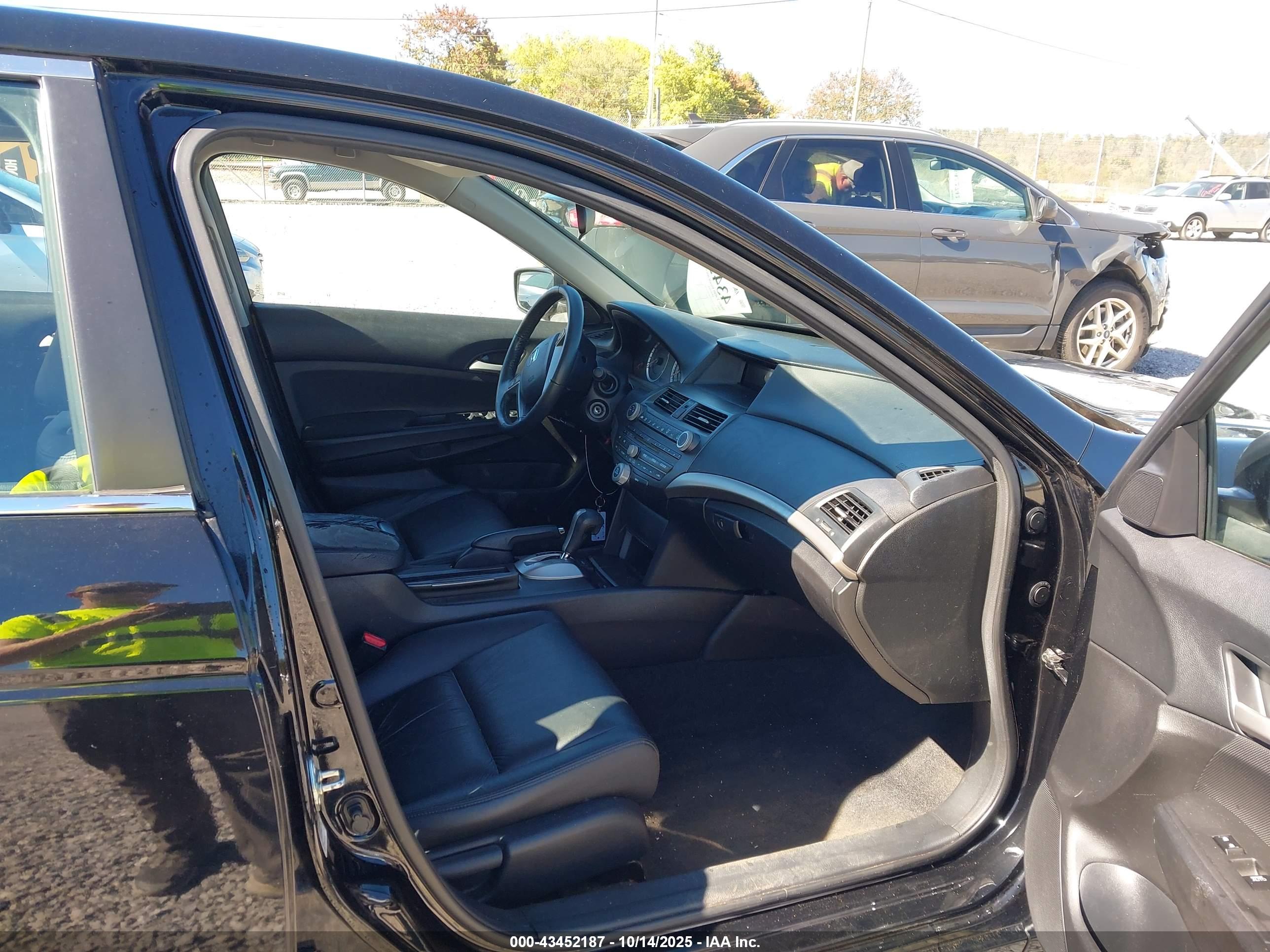 HONDA ACCORD image 5