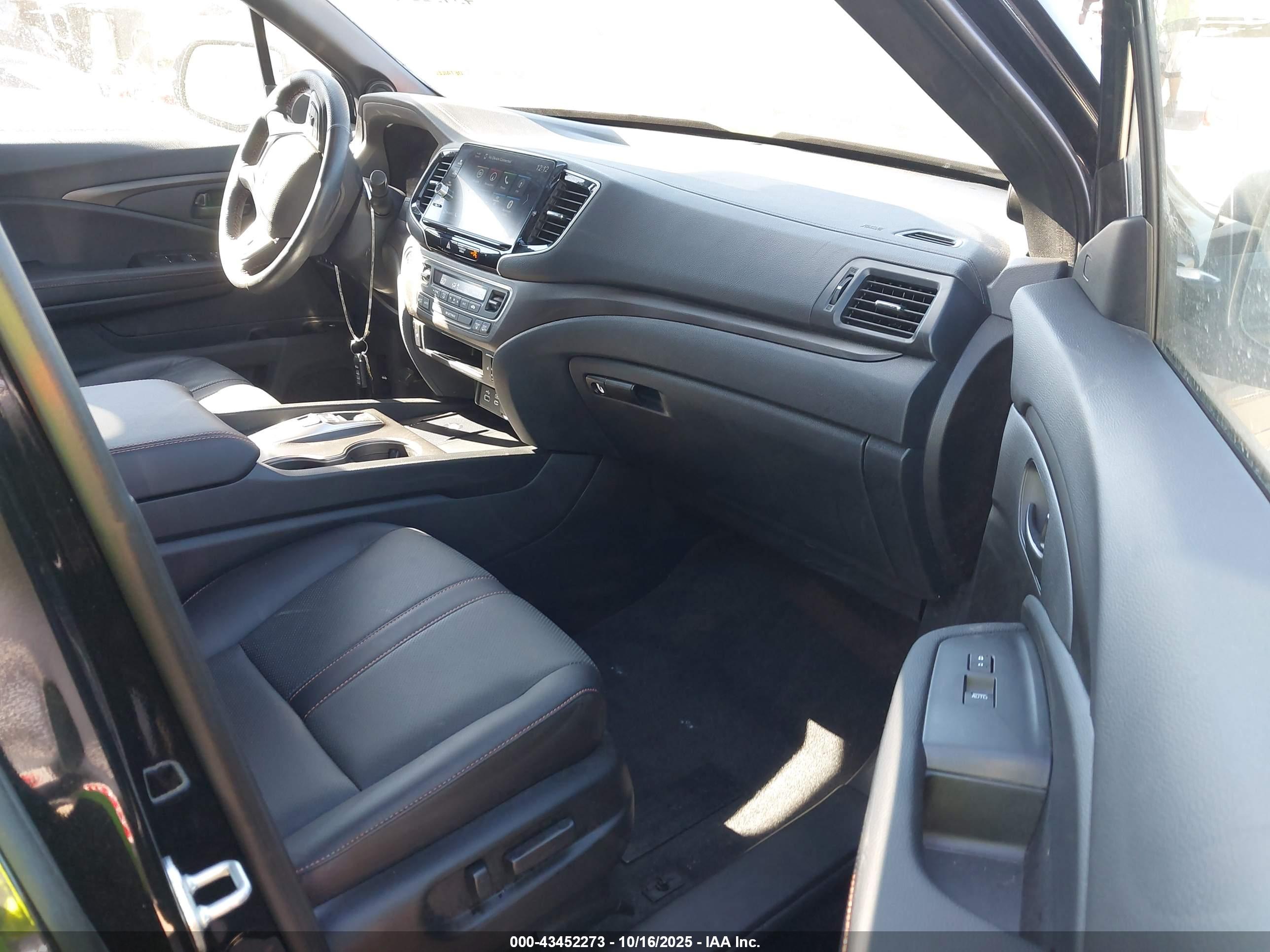 HONDA RIDGELINE image 5