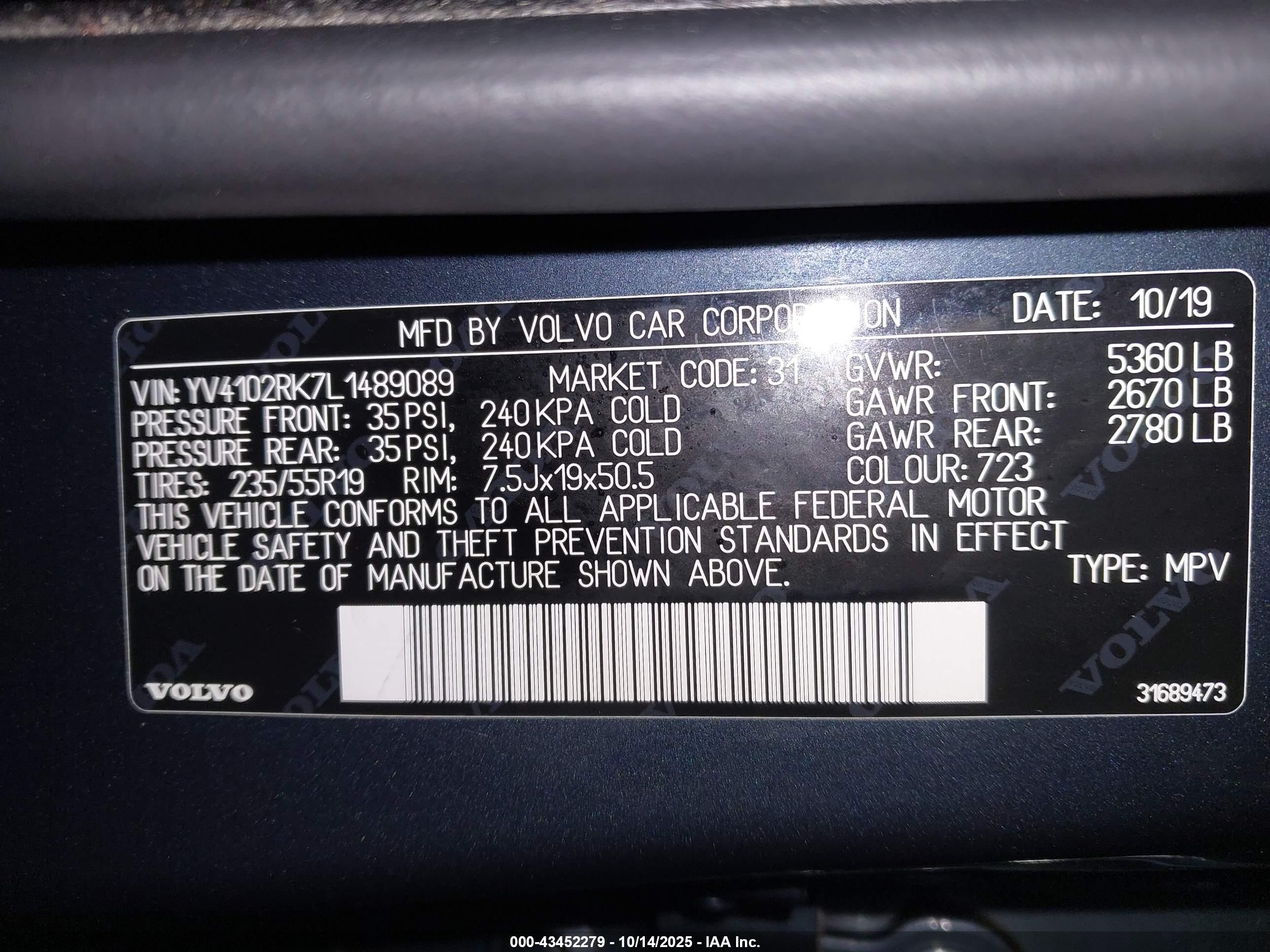 VOLVO XC60 image 9
