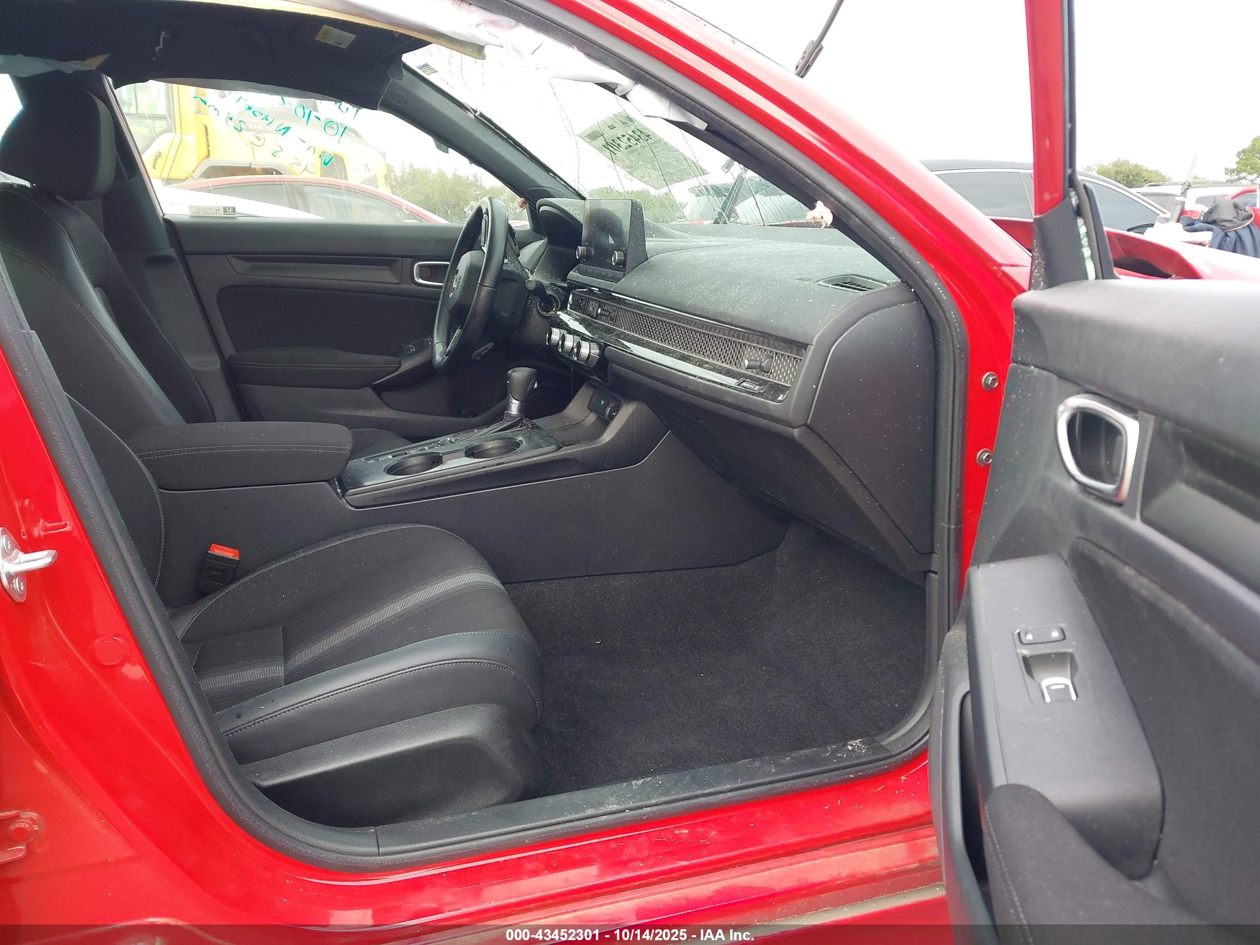 HONDA CIVIC image 5