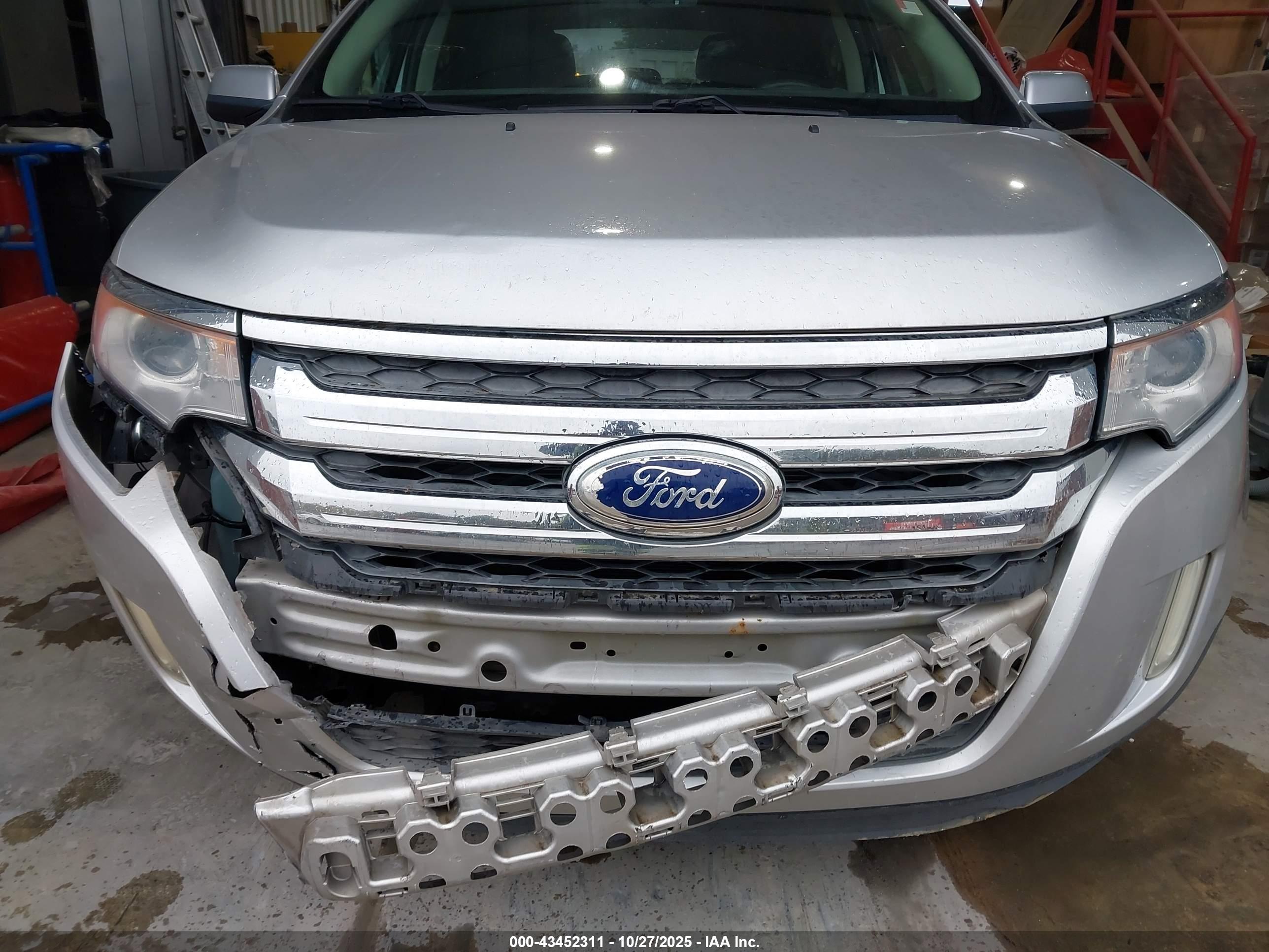 FORD EDGE image 6