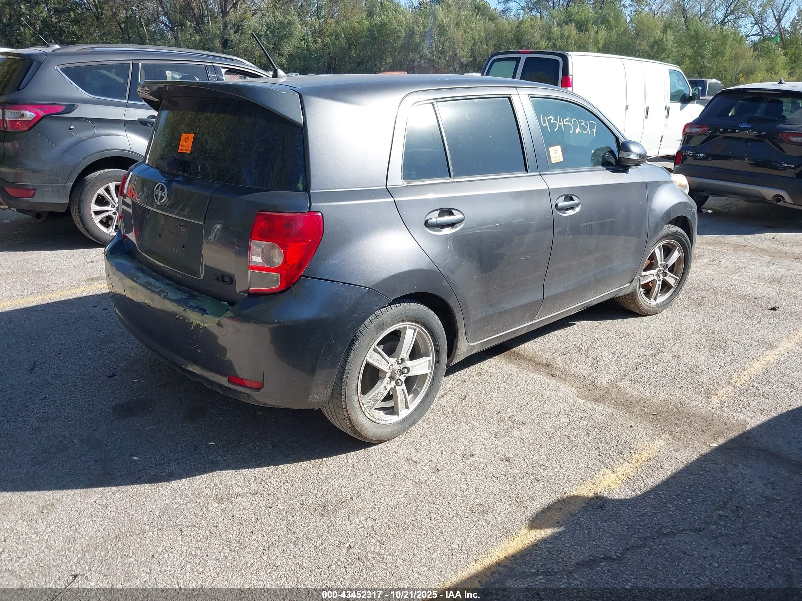 SCION XD image 4