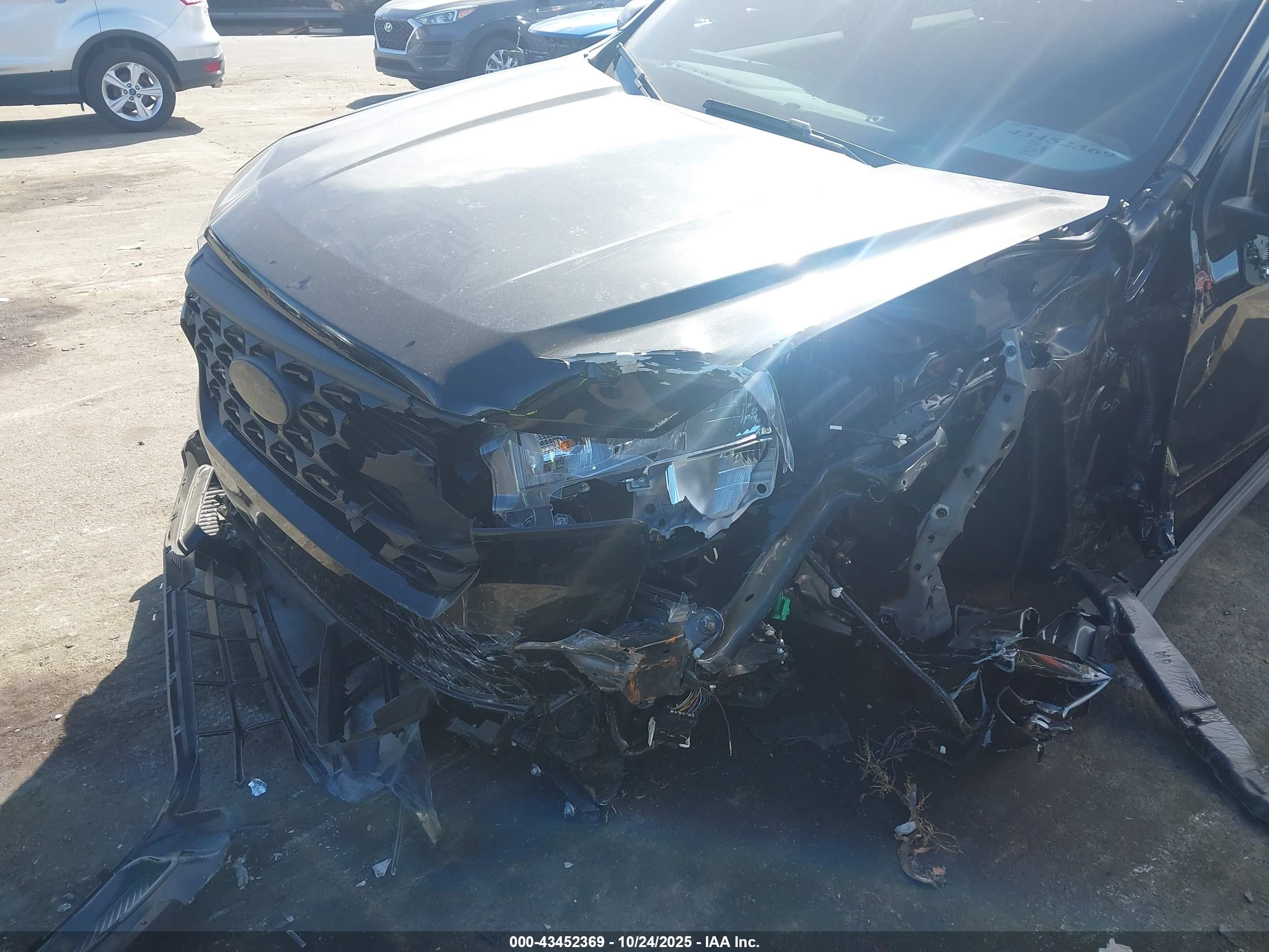 FORD MAVERICK image 6