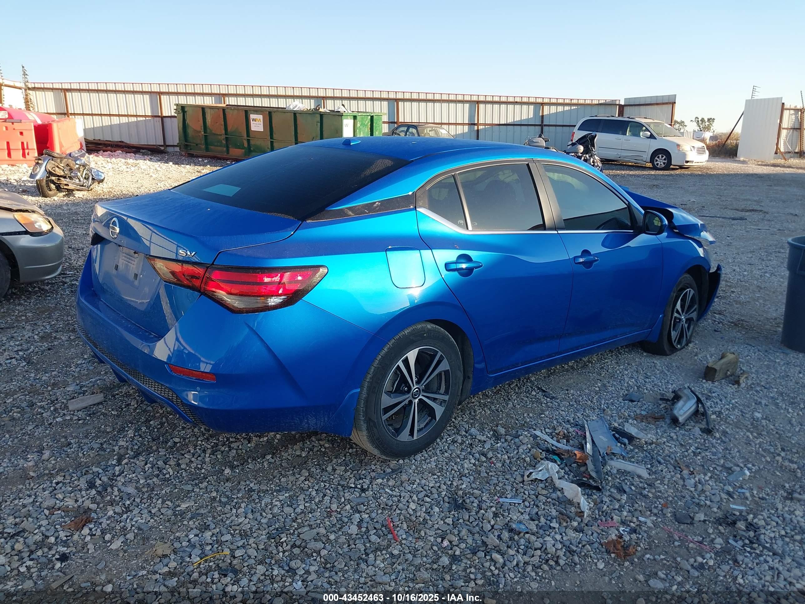 NISSAN SENTRA image 4
