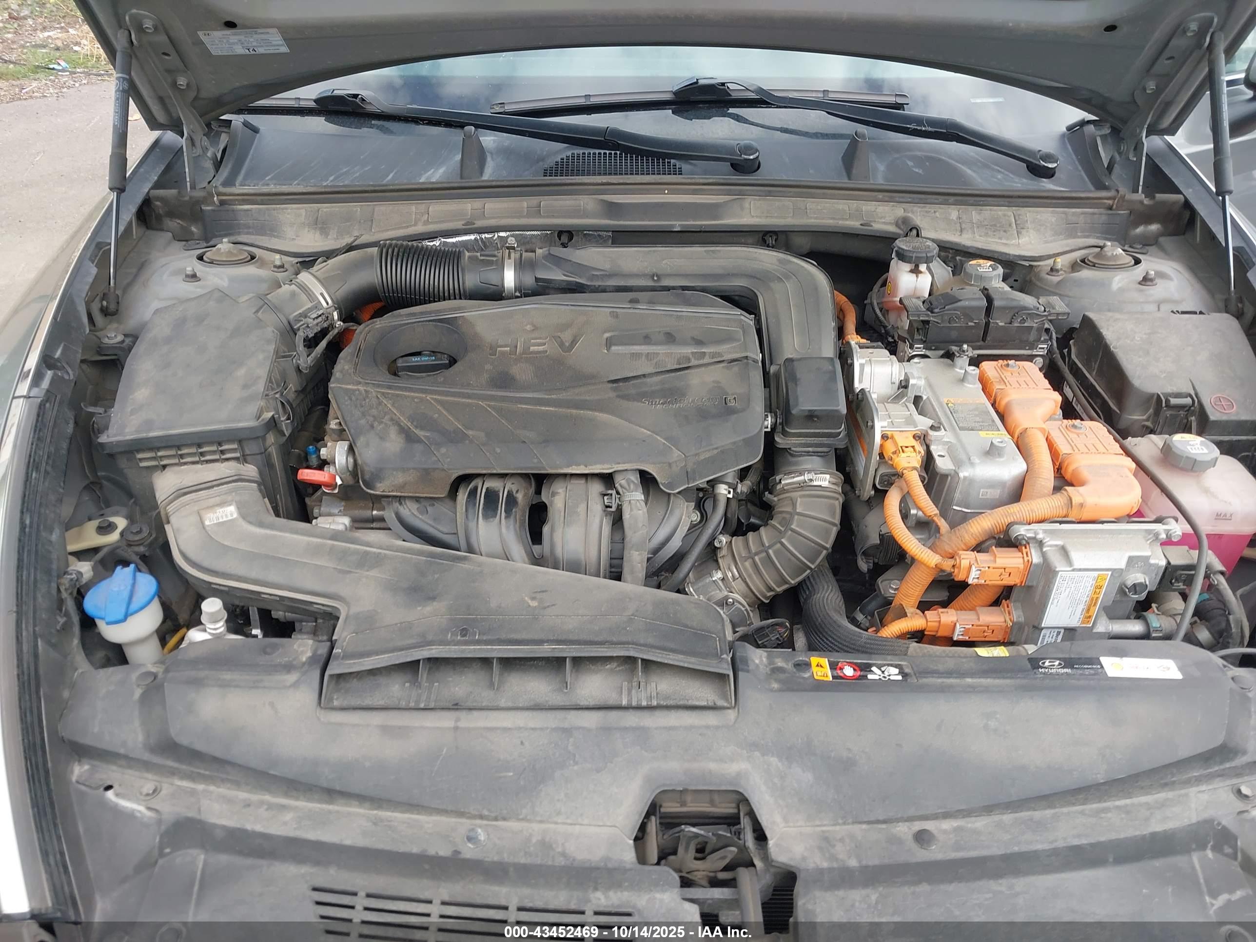 HYUNDAI SONATA image 10