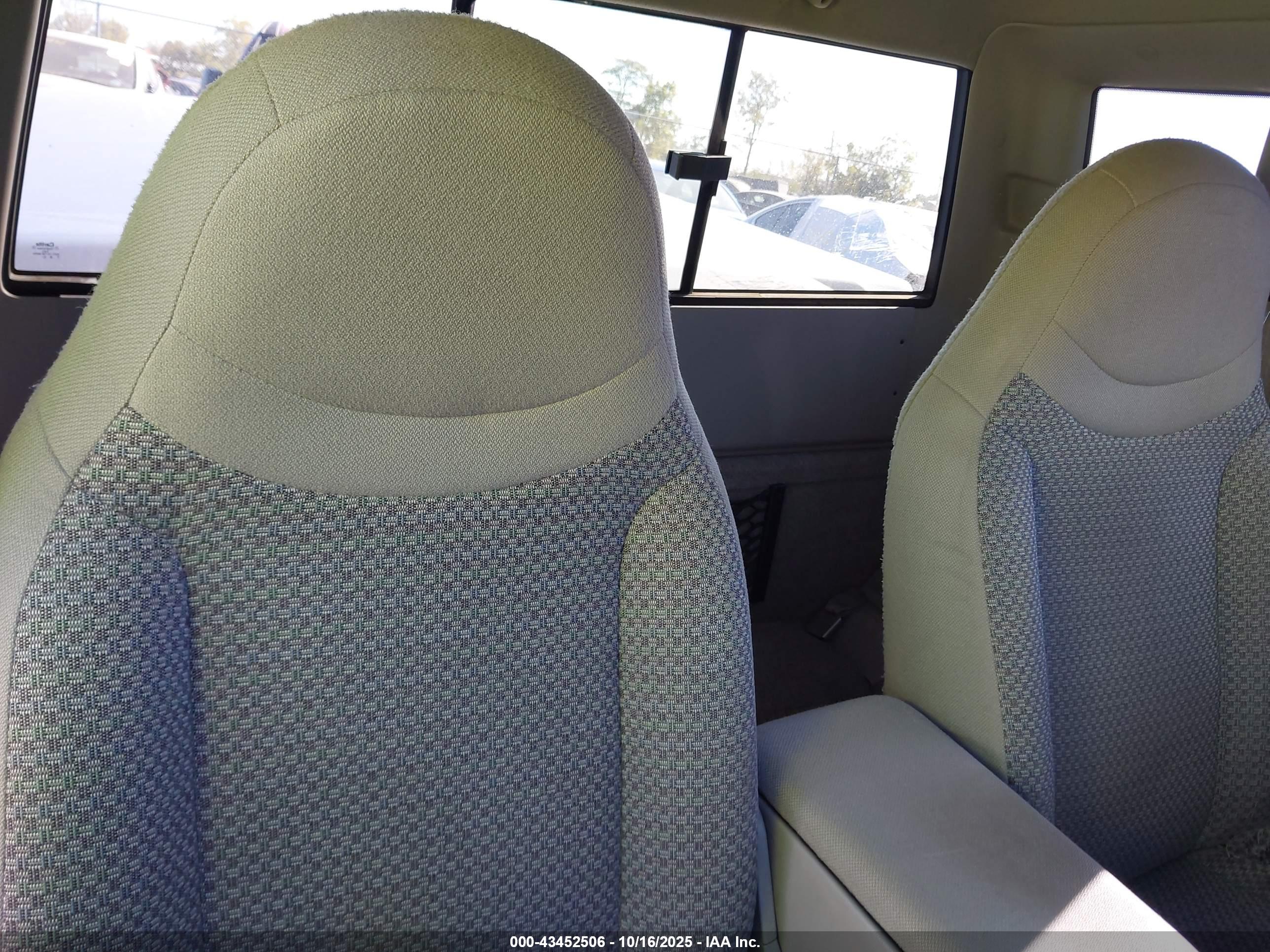 FORD RANGER image 8