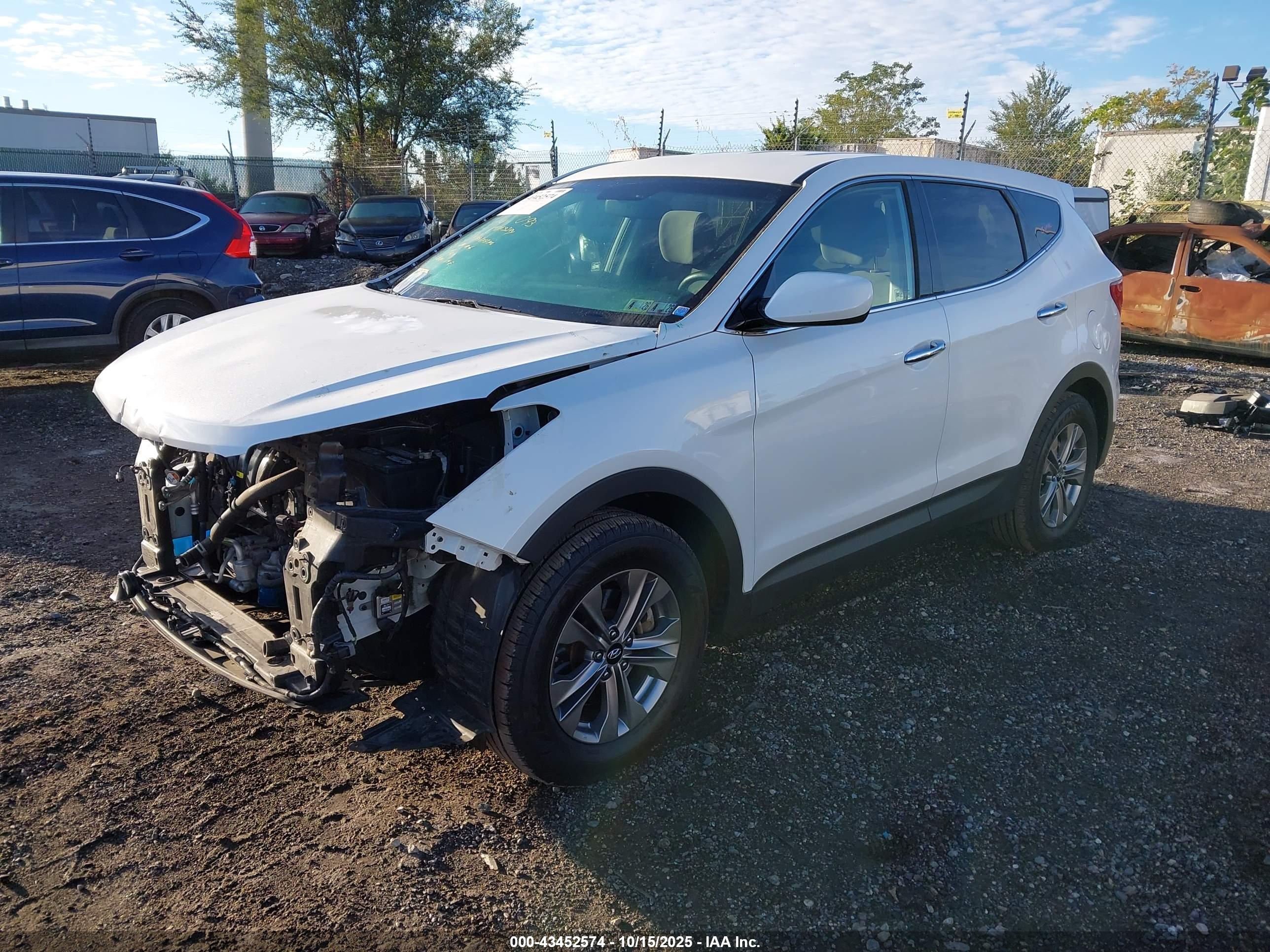 HYUNDAI SANTA image 2