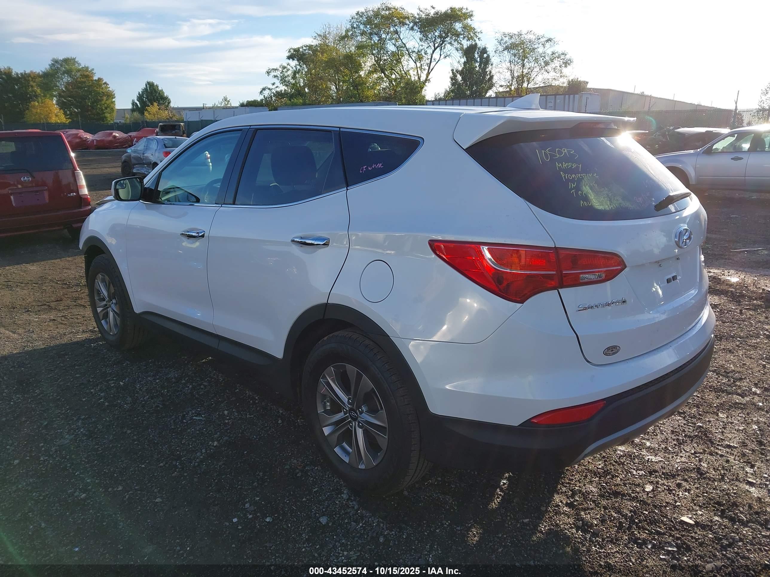 HYUNDAI SANTA image 3