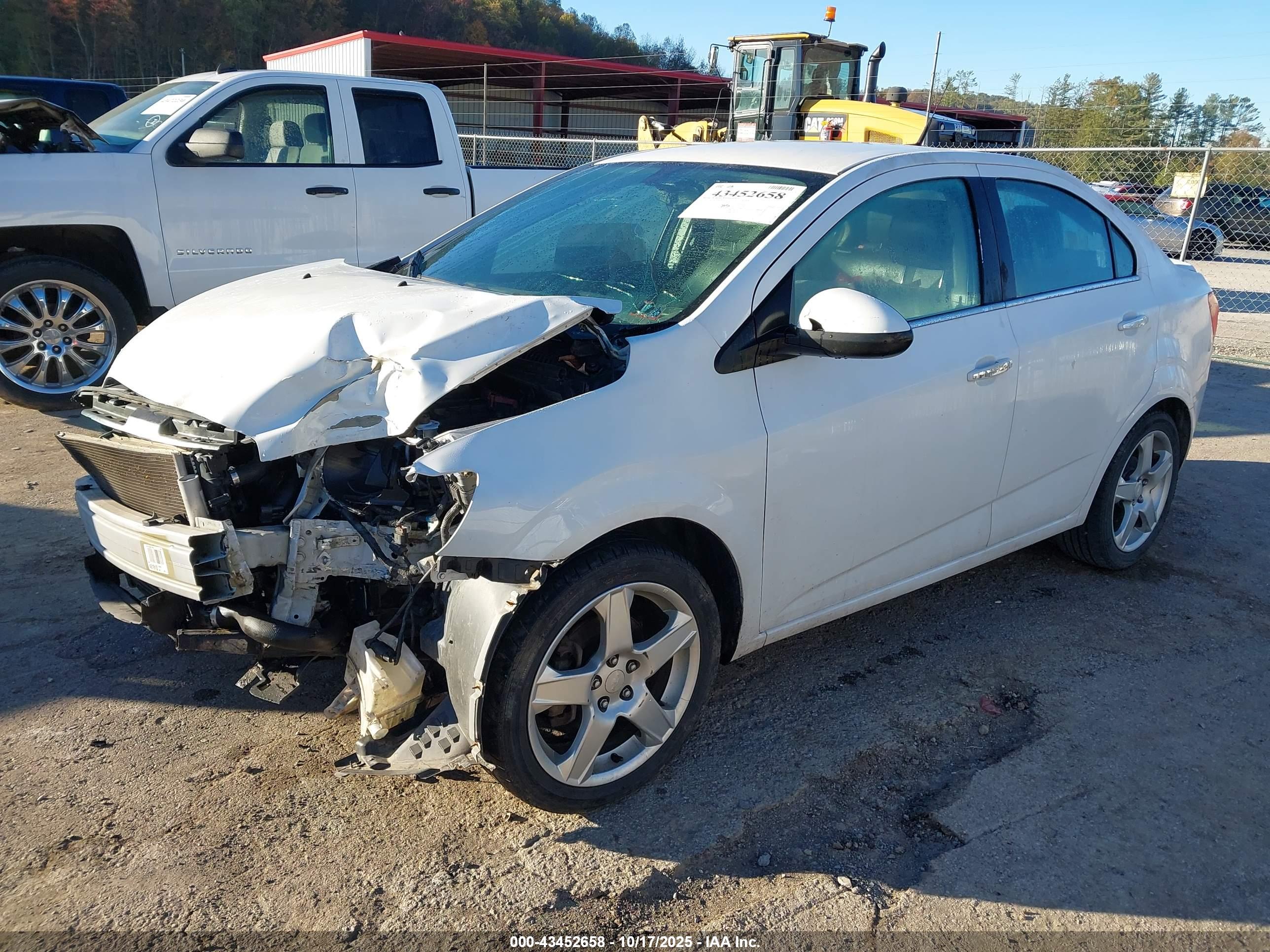 CHEVROLET SONIC image 2