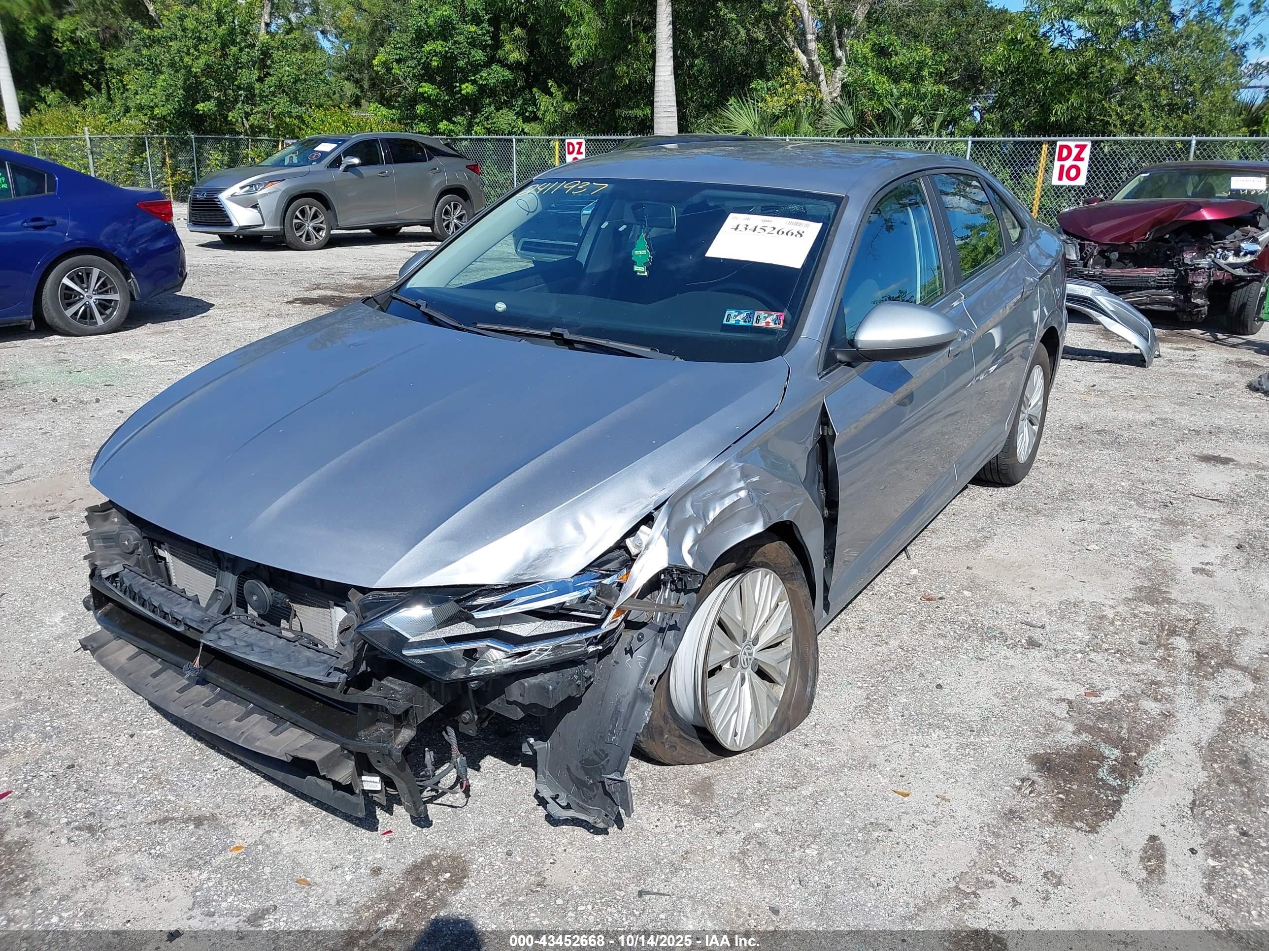 VOLKSWAGEN JETTA image 2