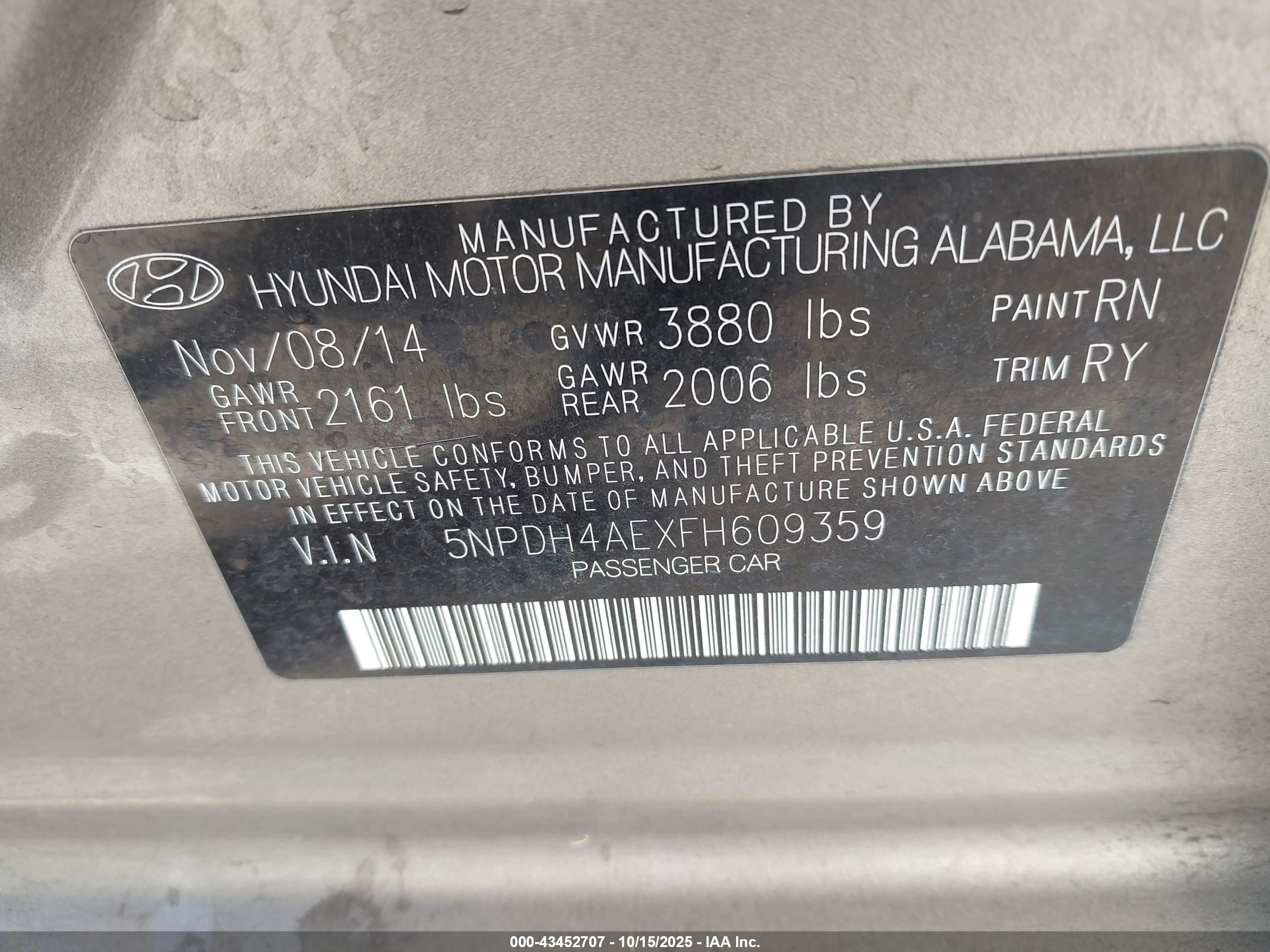 HYUNDAI ELANTRA image 9