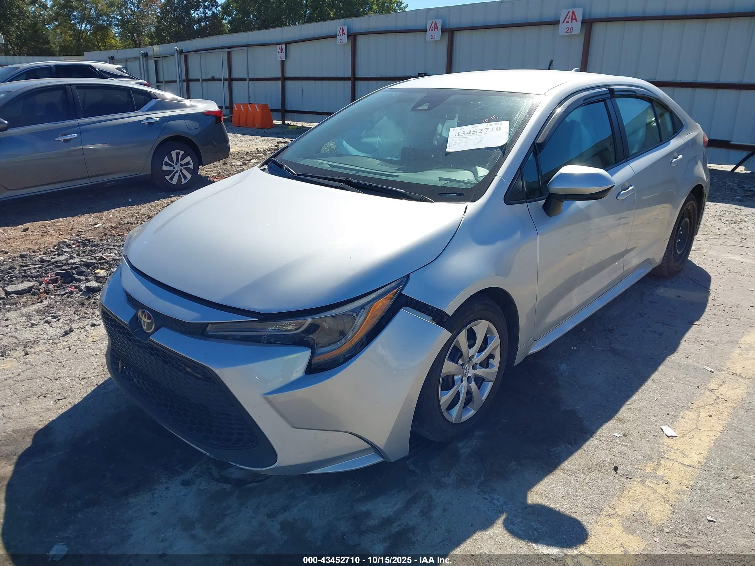 TOYOTA COROLLA image 2