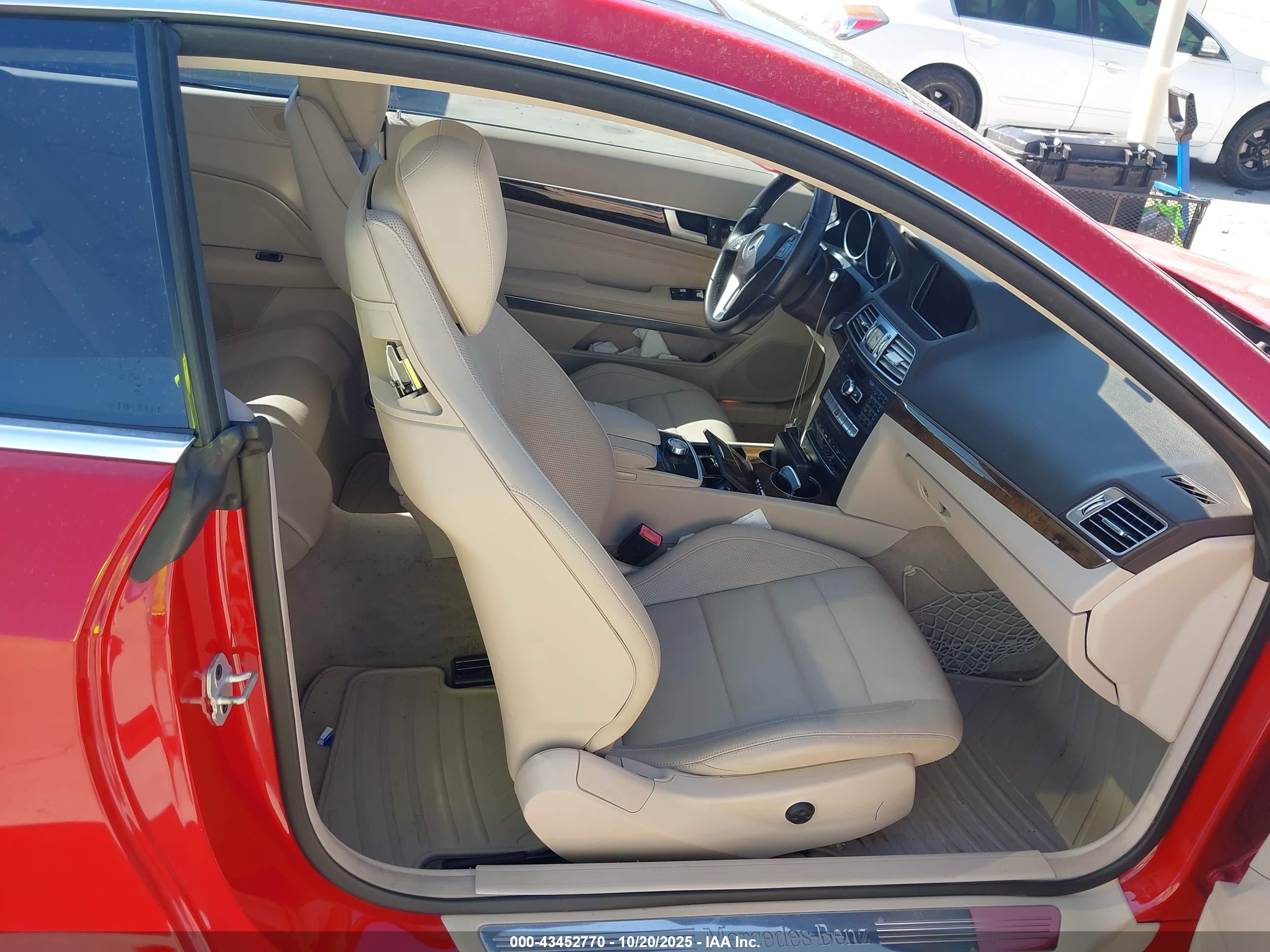 MERCEDES-BENZ E image 5