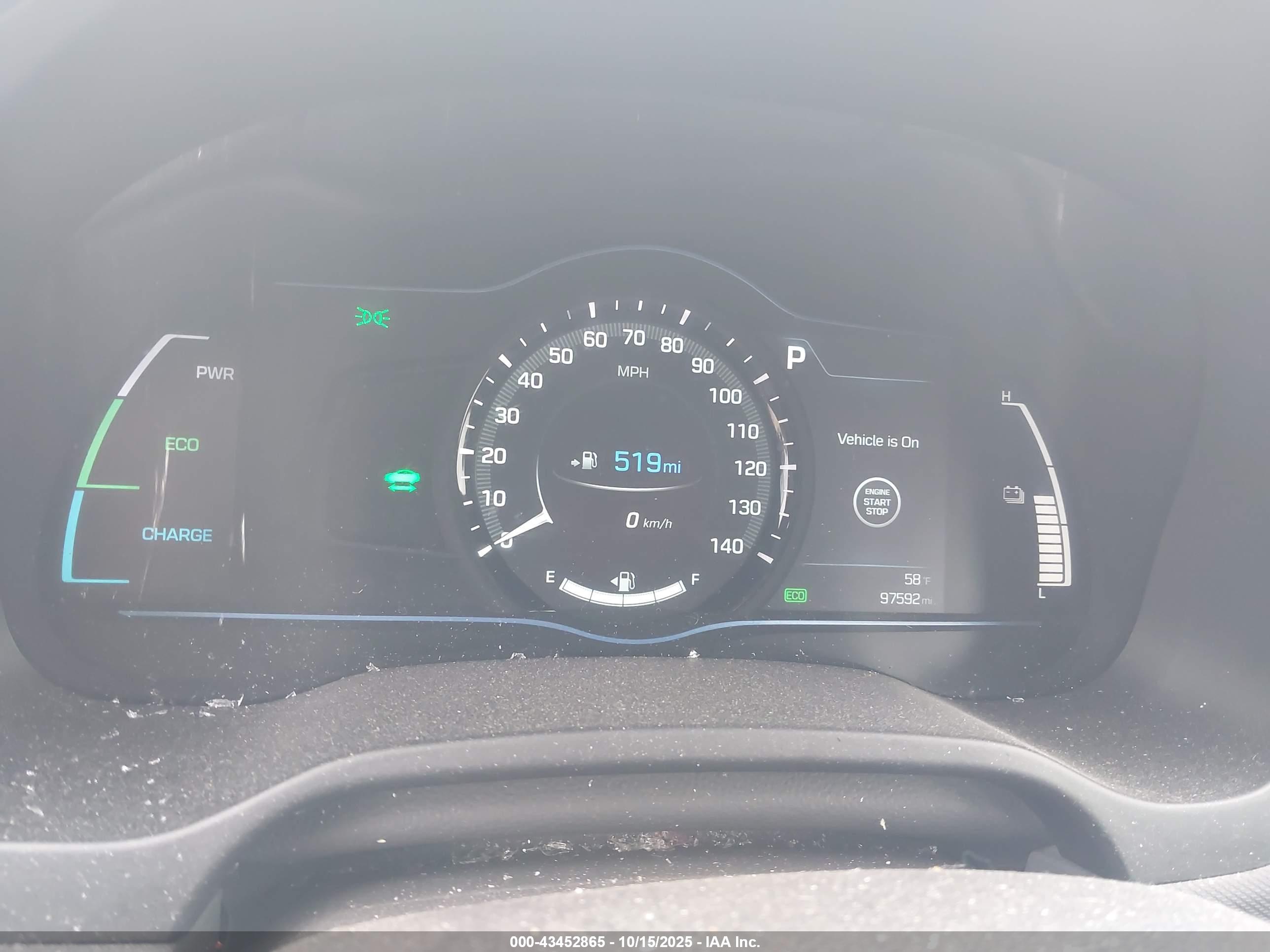 HYUNDAI IONIQ image 7