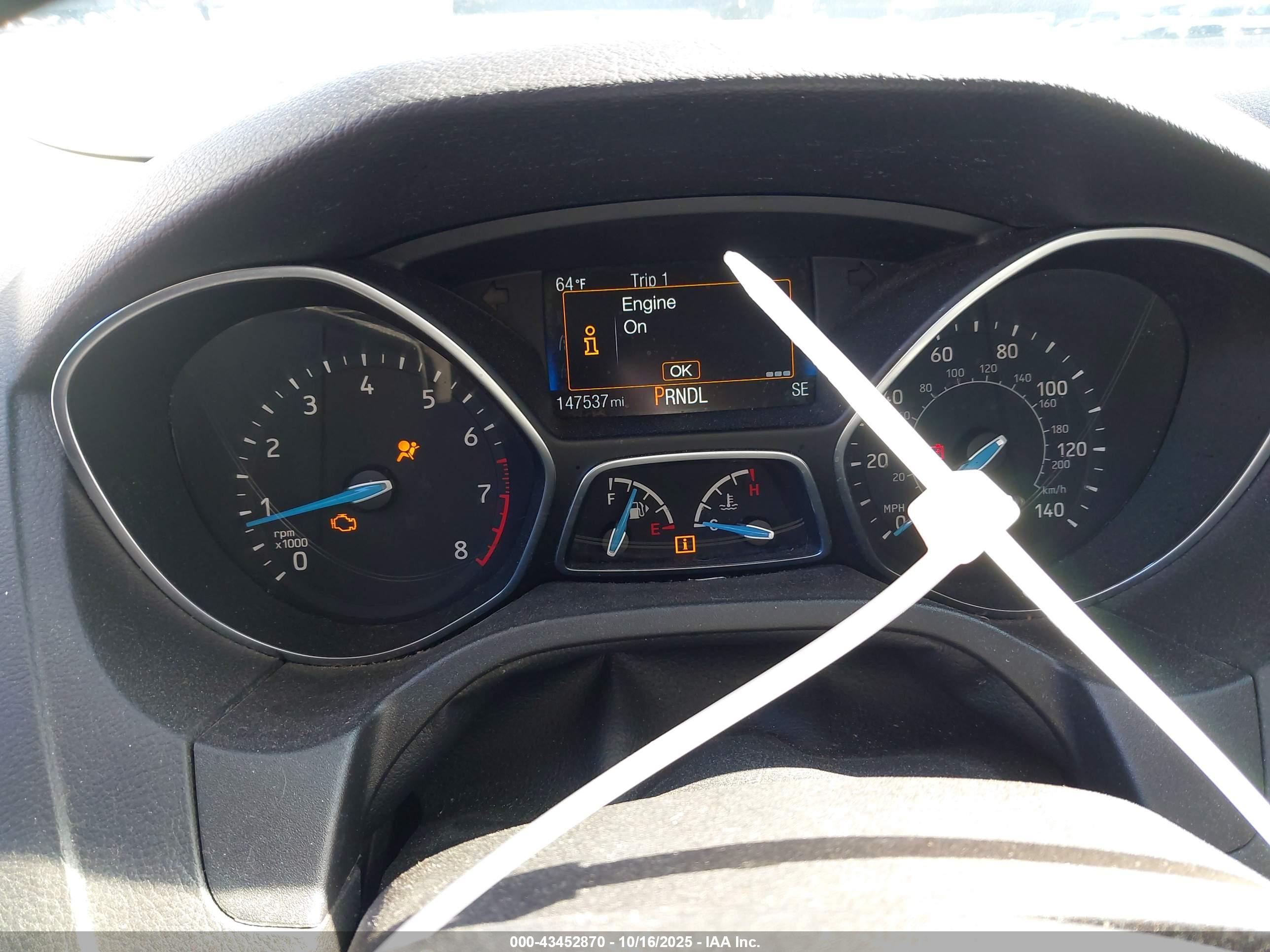 FORD FOCUS image 7