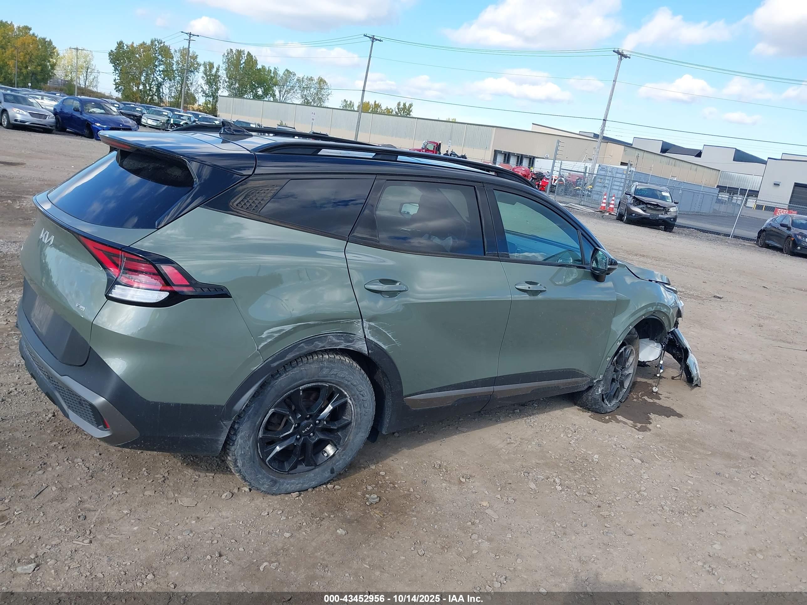KIA SPORTAGE image 4