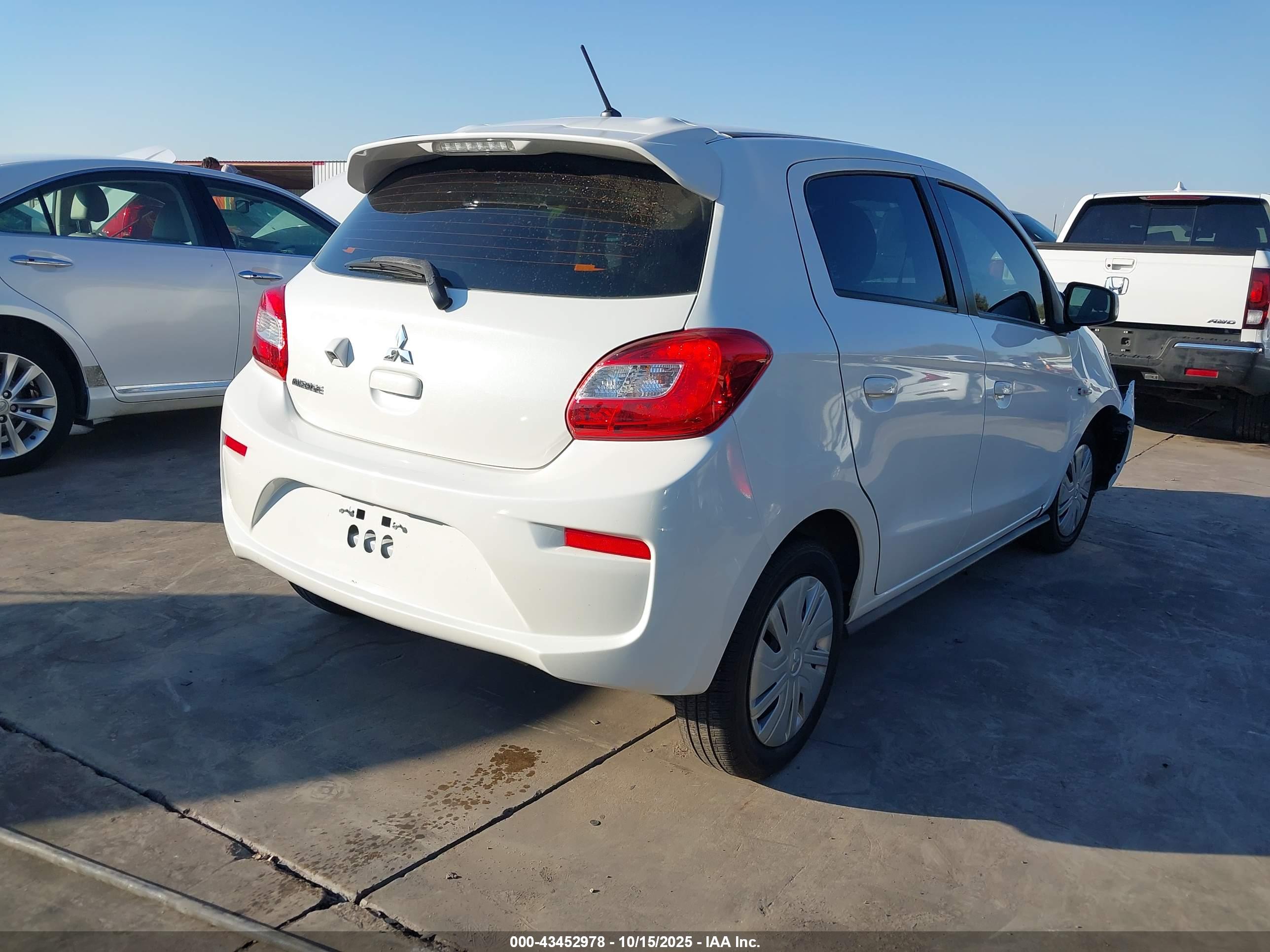 MITSUBISHI MIRAGE image 4