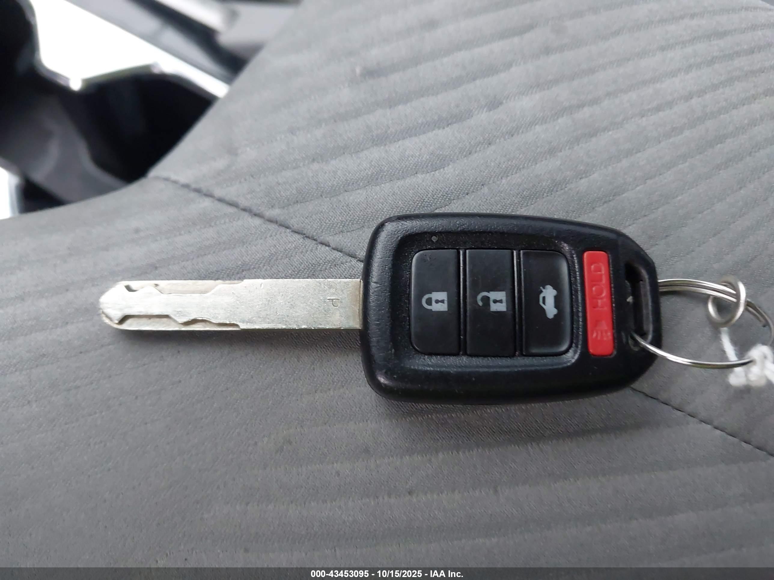 HONDA ACCORD image 11