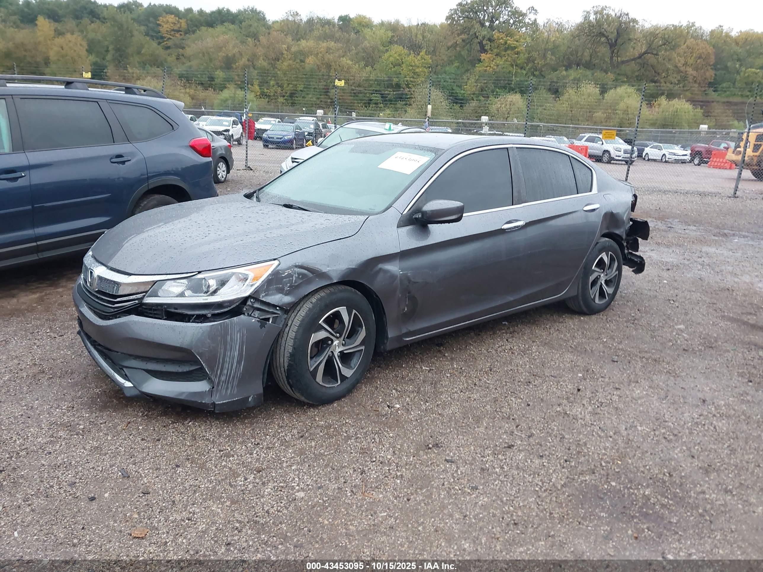 HONDA ACCORD image 2