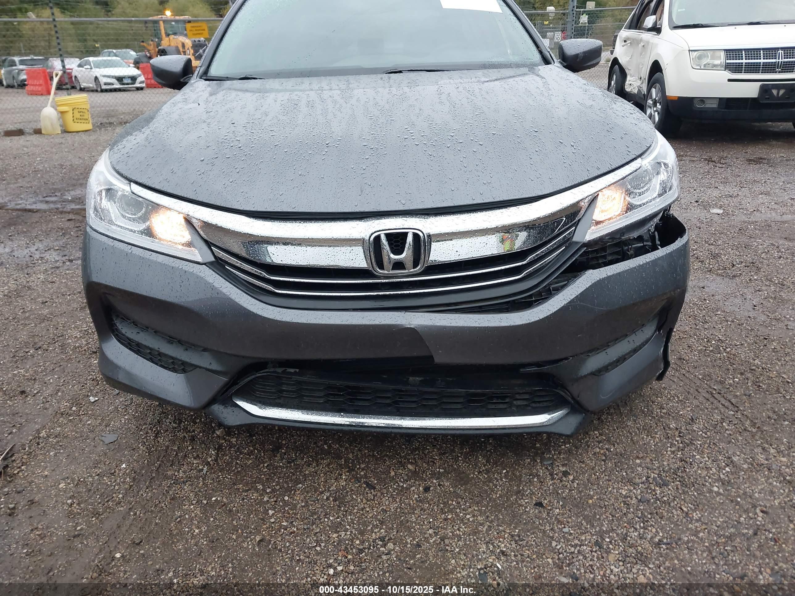 HONDA ACCORD image 6