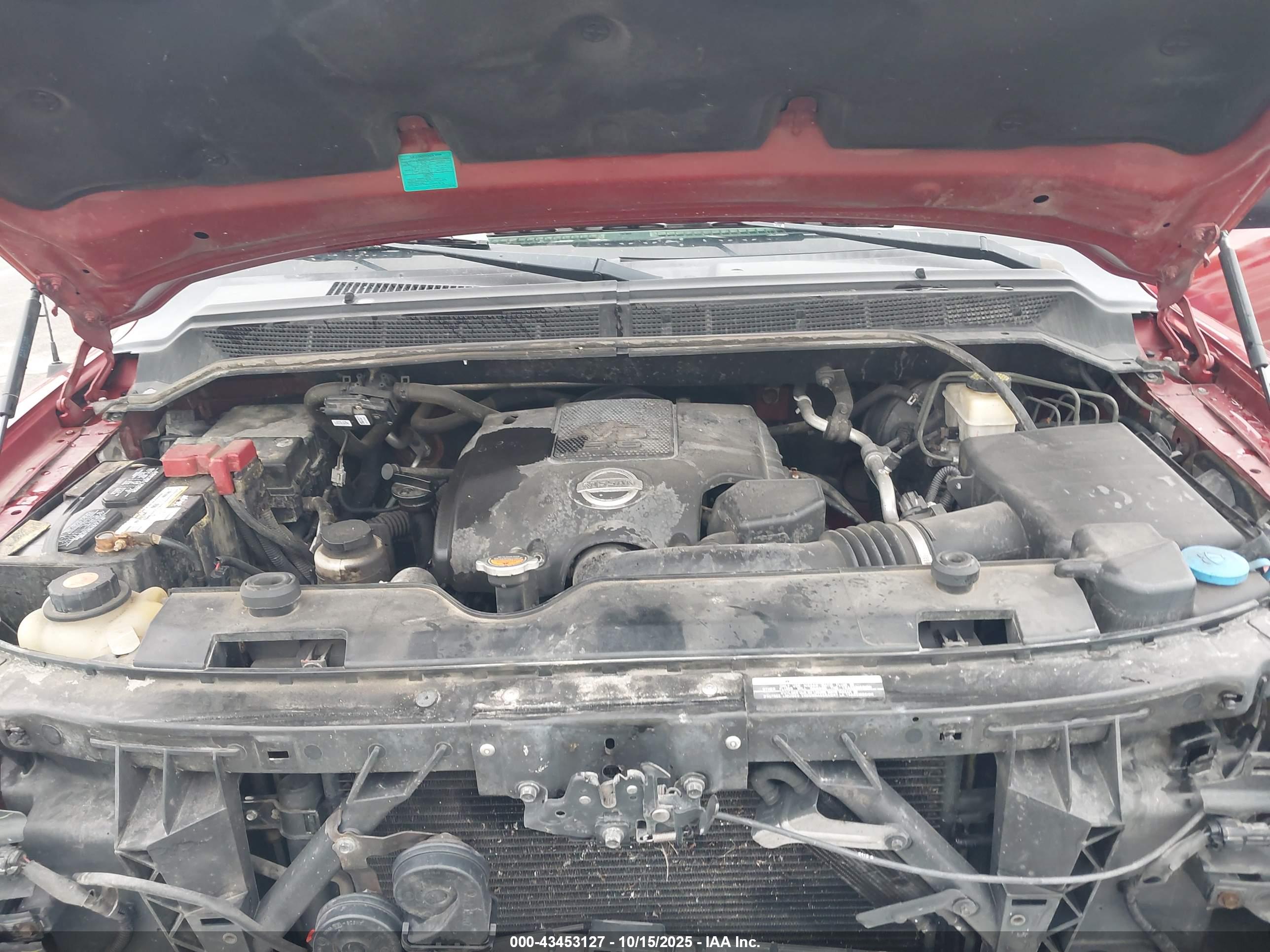 NISSAN TITAN image 10