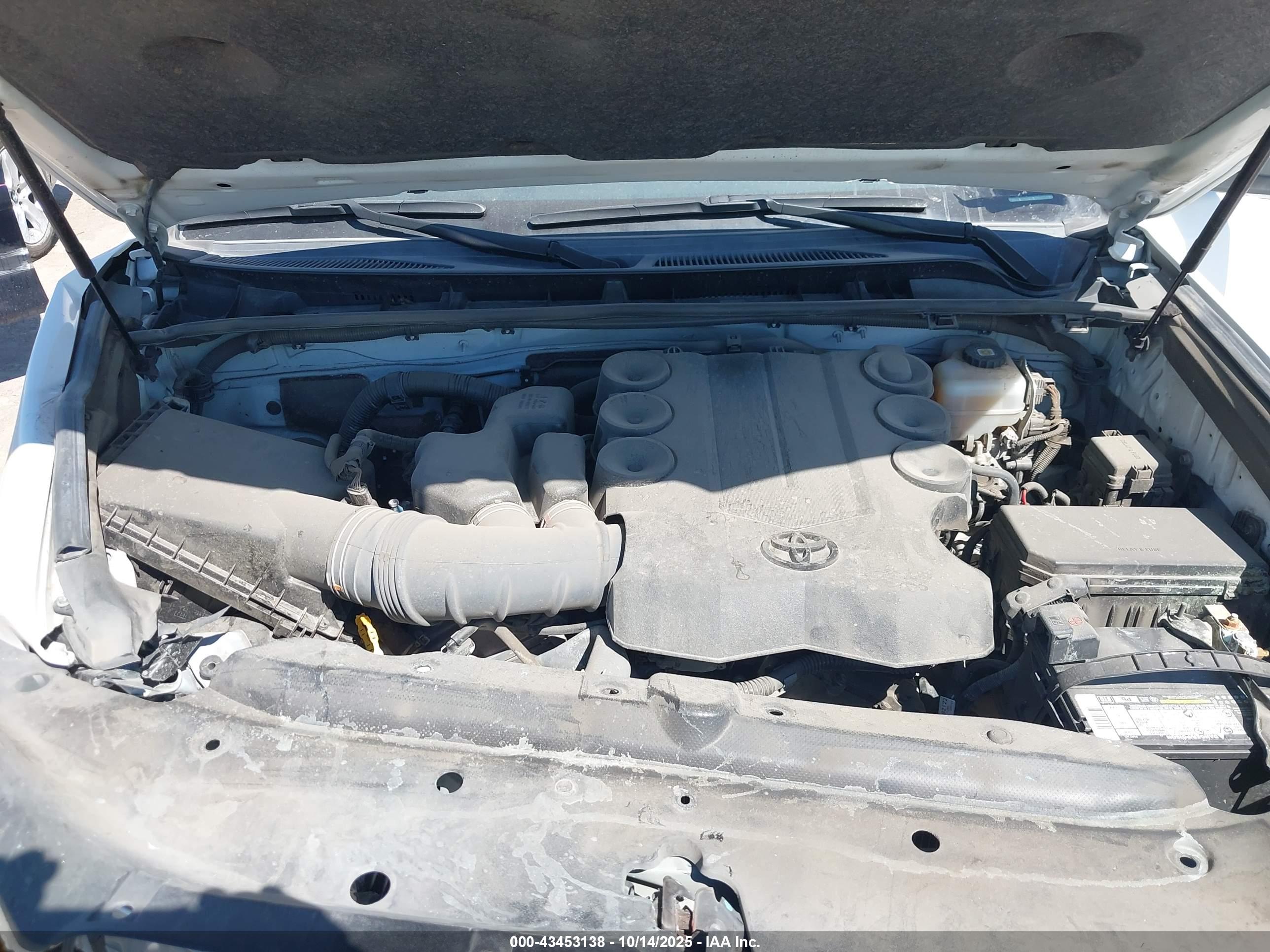 TOYOTA 4RUNNER image 10