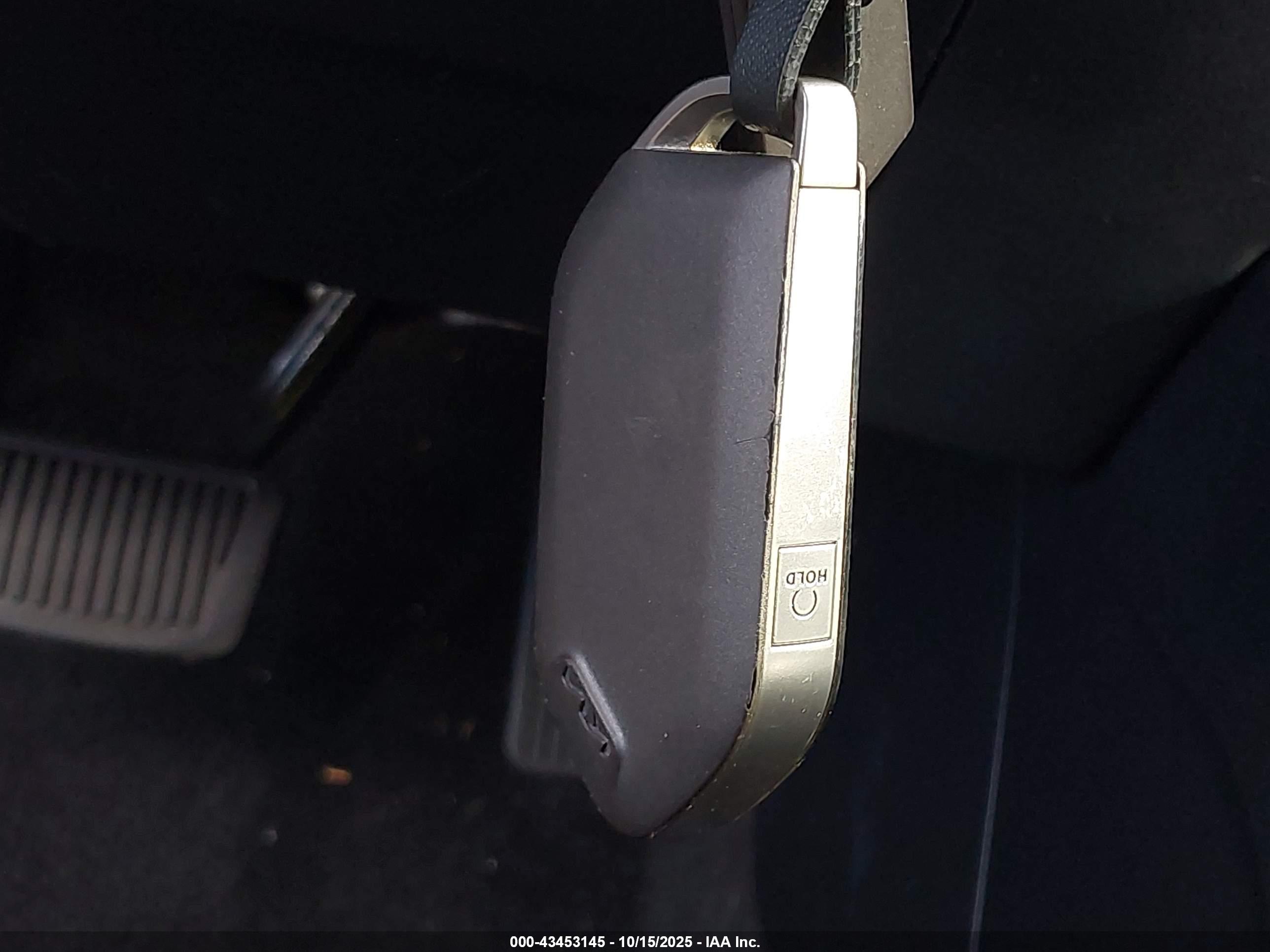 KIA K4 image 11