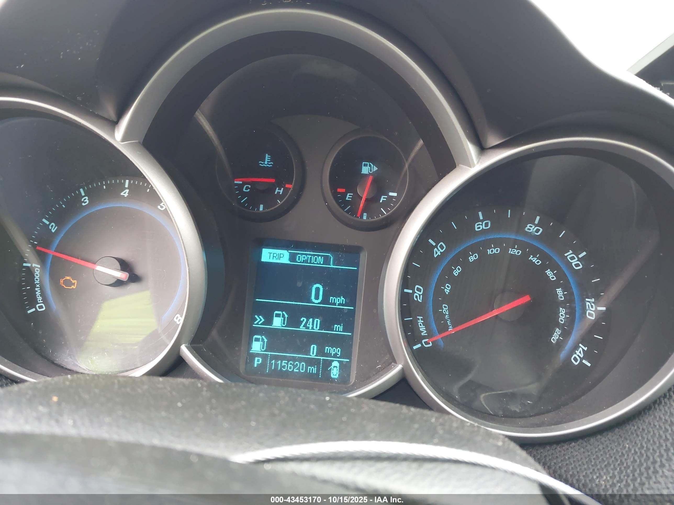 CHEVROLET CRUZE image 7