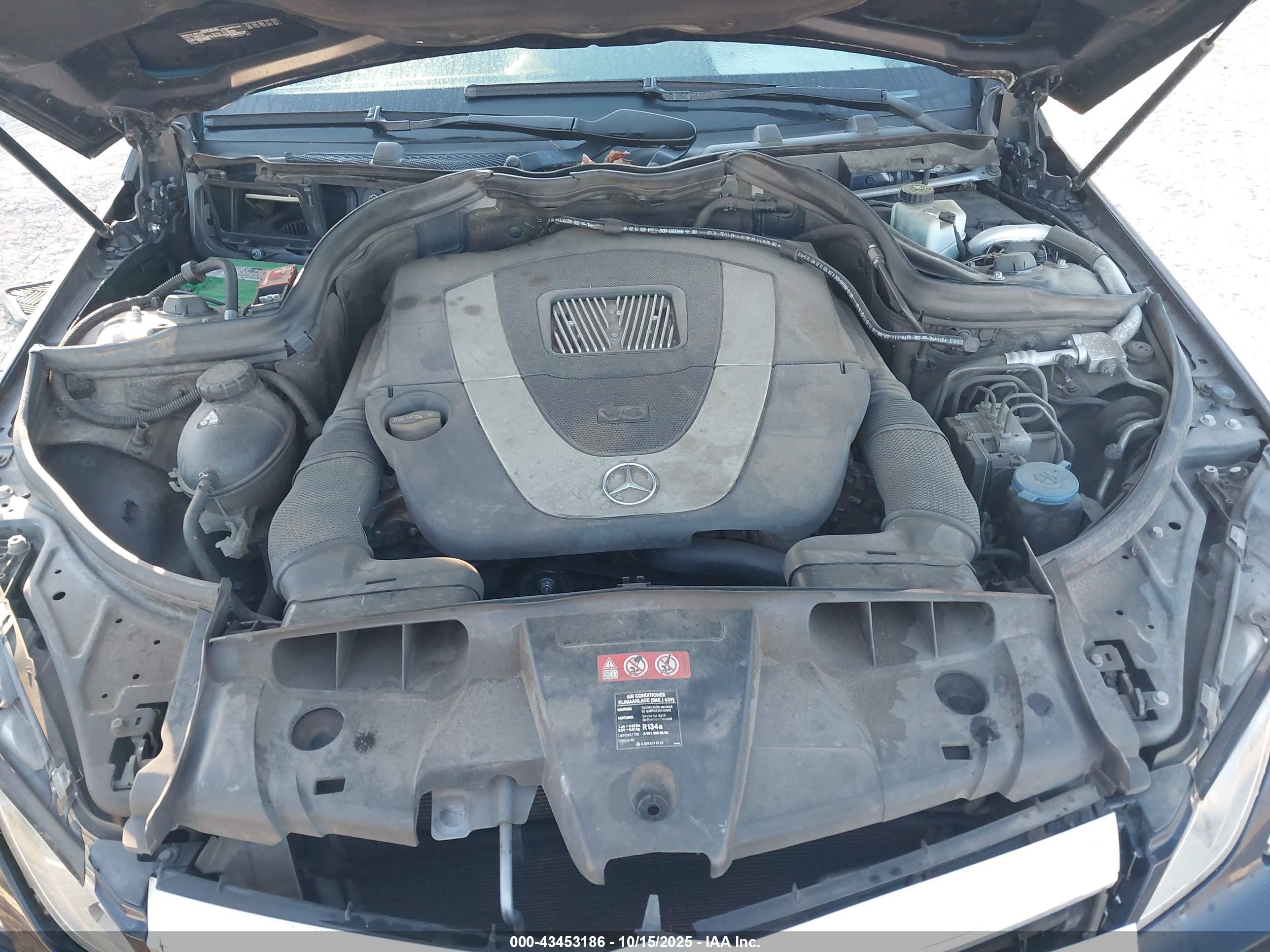 MERCEDES-BENZ E image 10