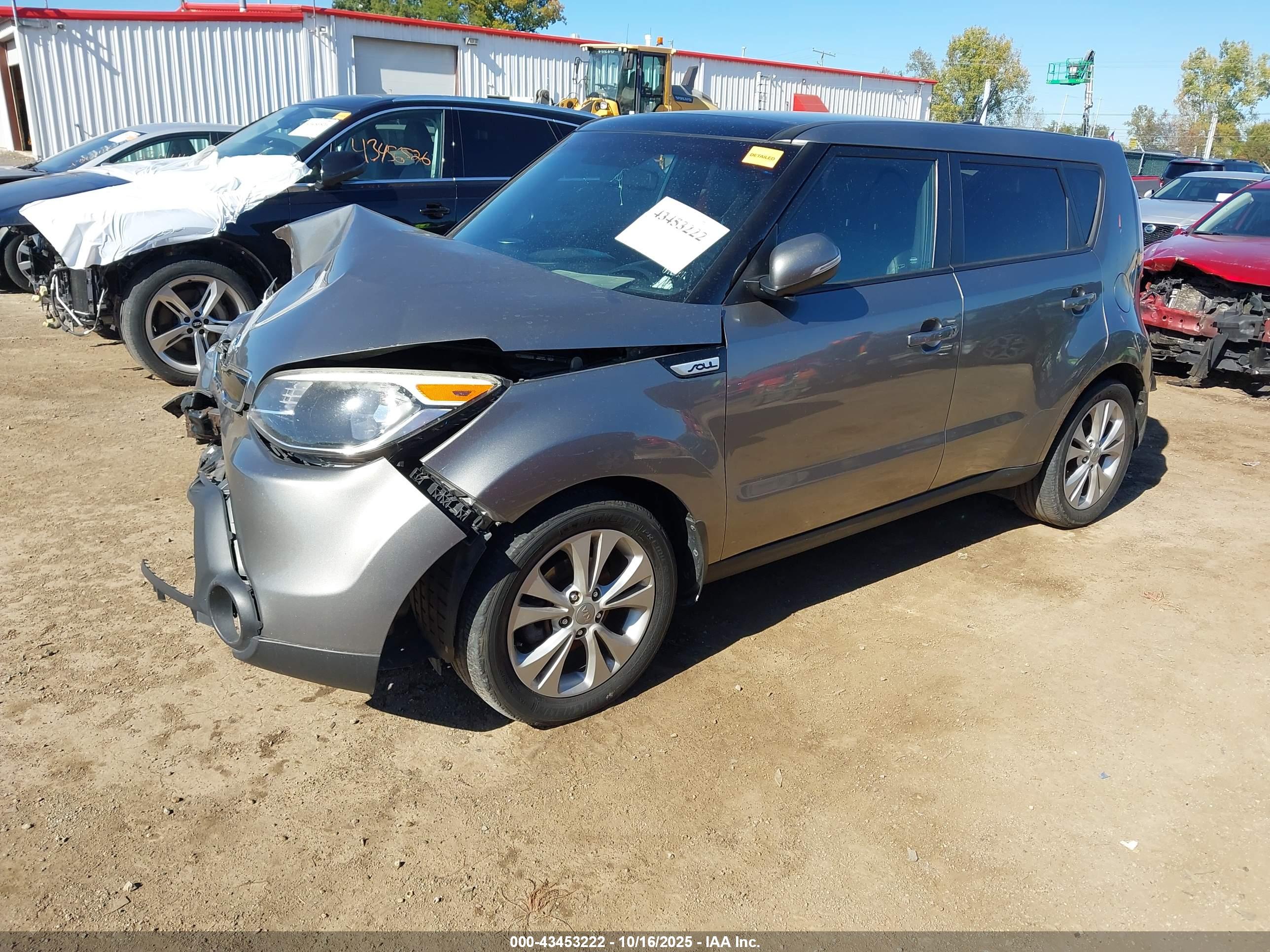 KIA SOUL image 2