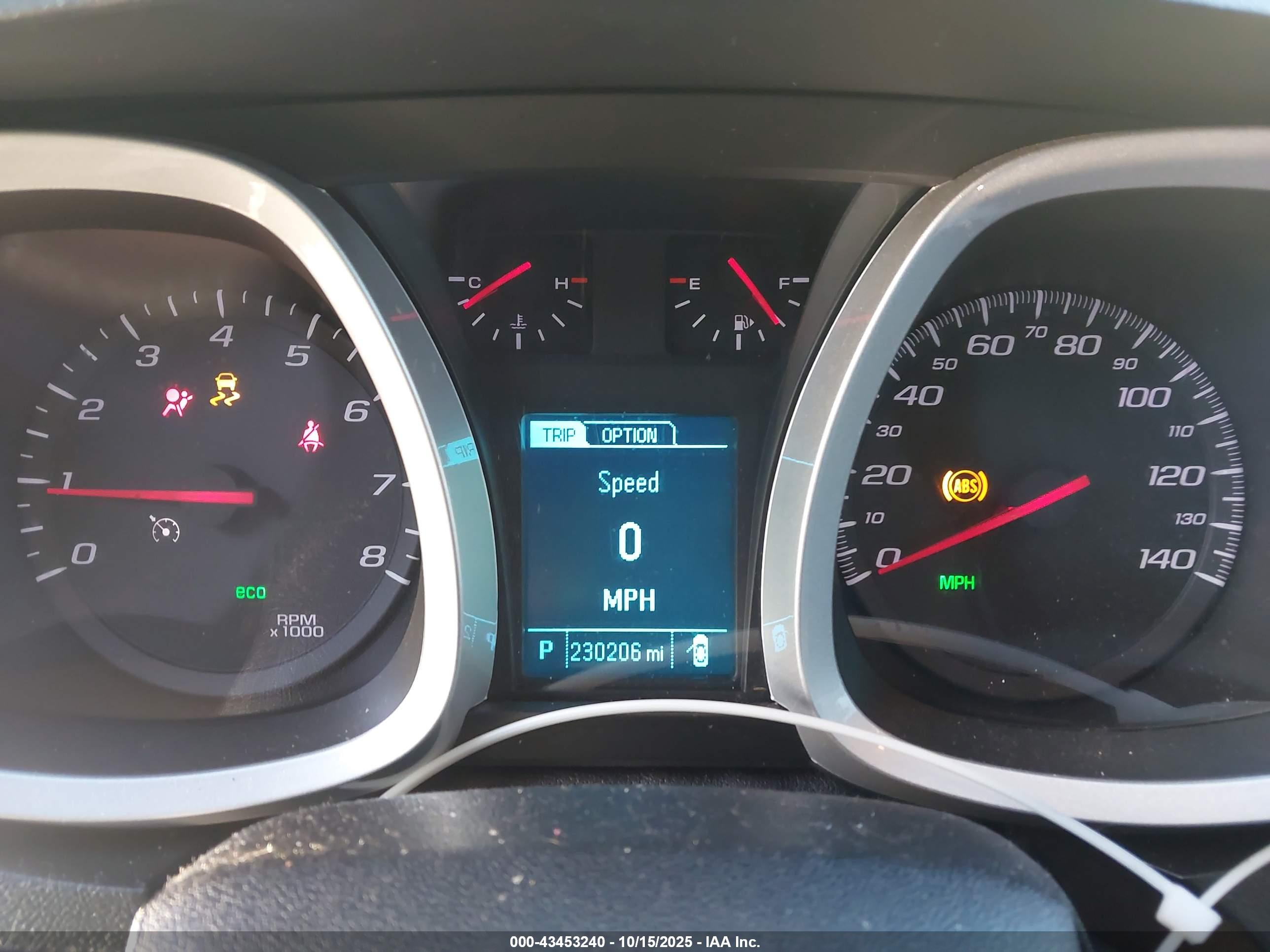 CHEVROLET EQUINOX image 7