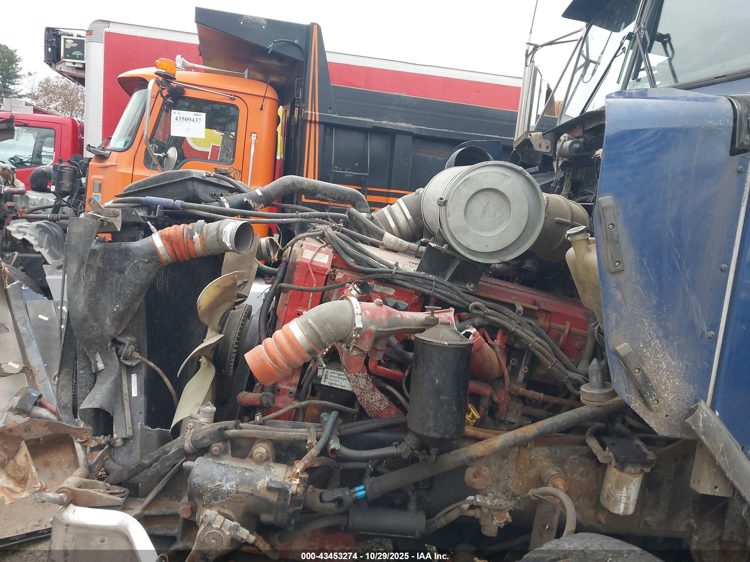 KENWORTH CONSTRUCTION image 10