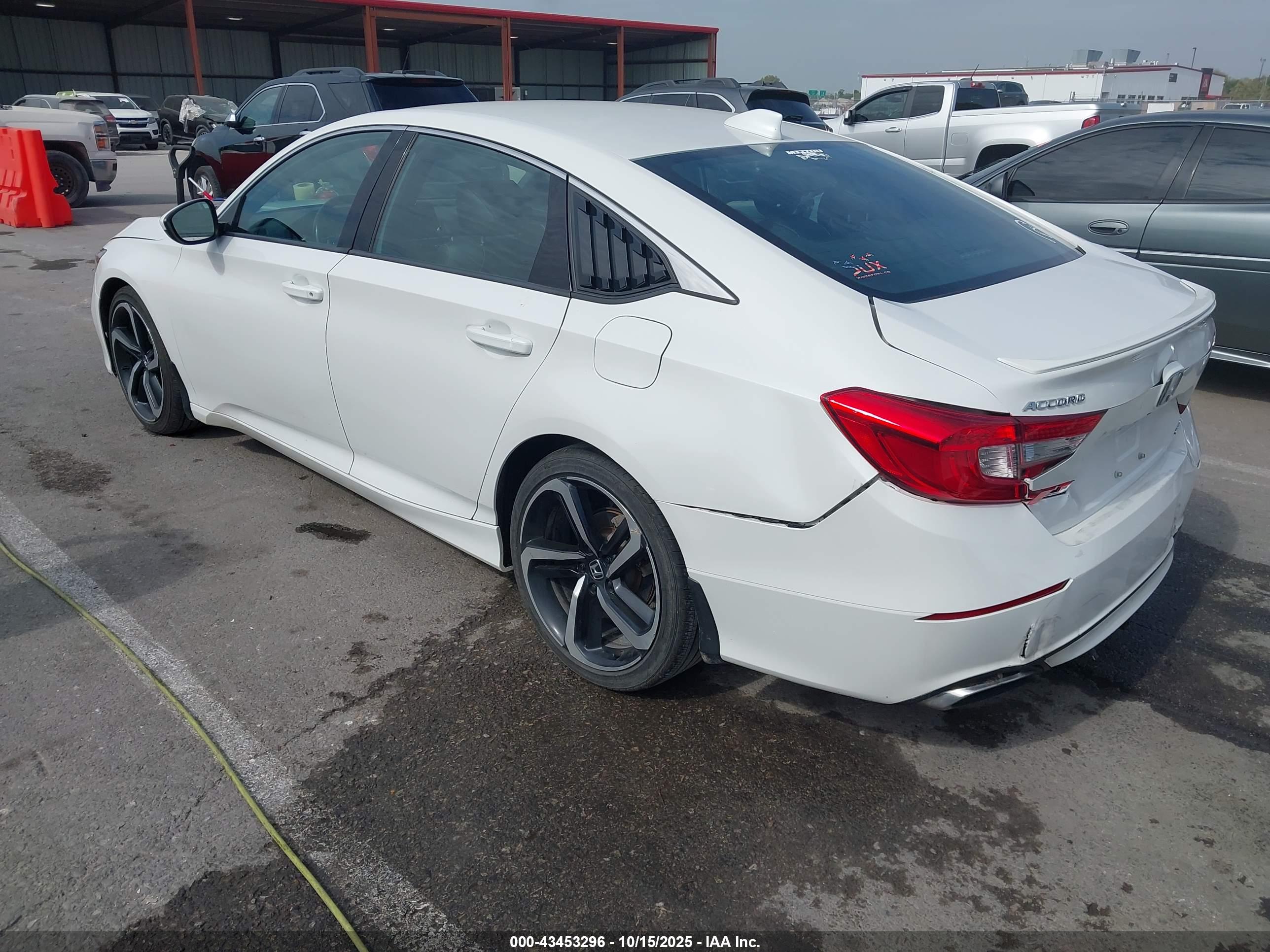 HONDA ACCORD image 3