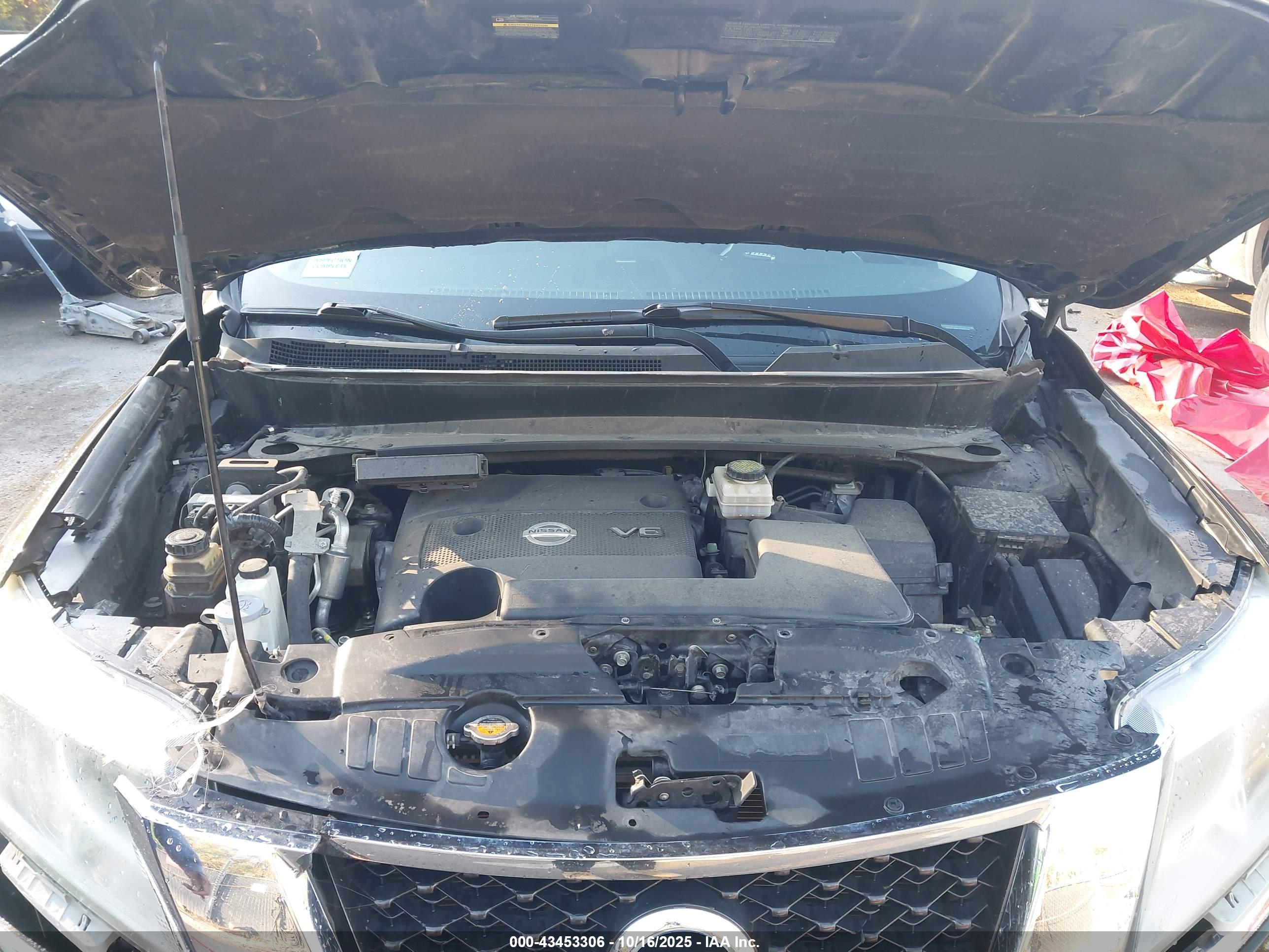 NISSAN PATHFINDER image 10