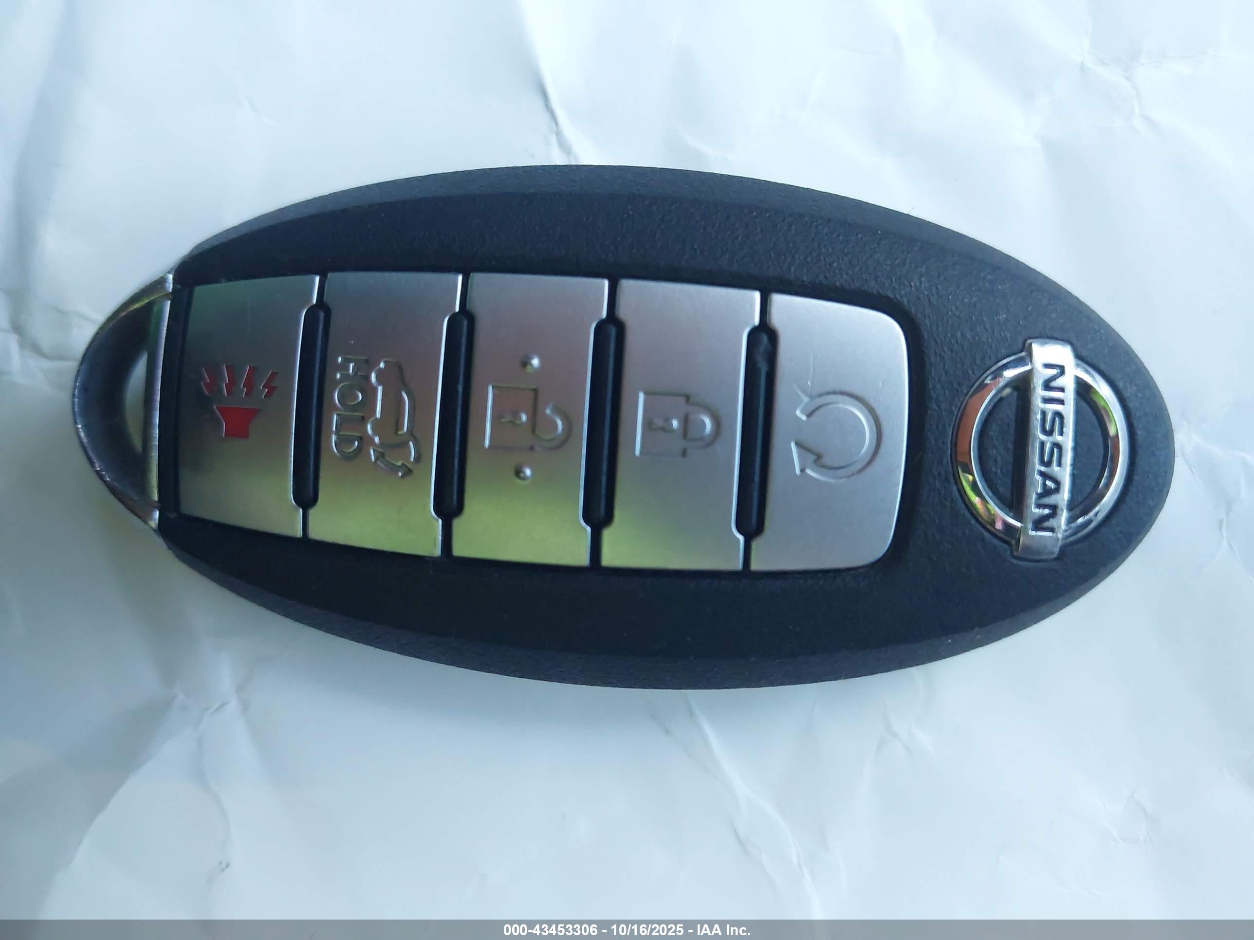 NISSAN PATHFINDER image 11