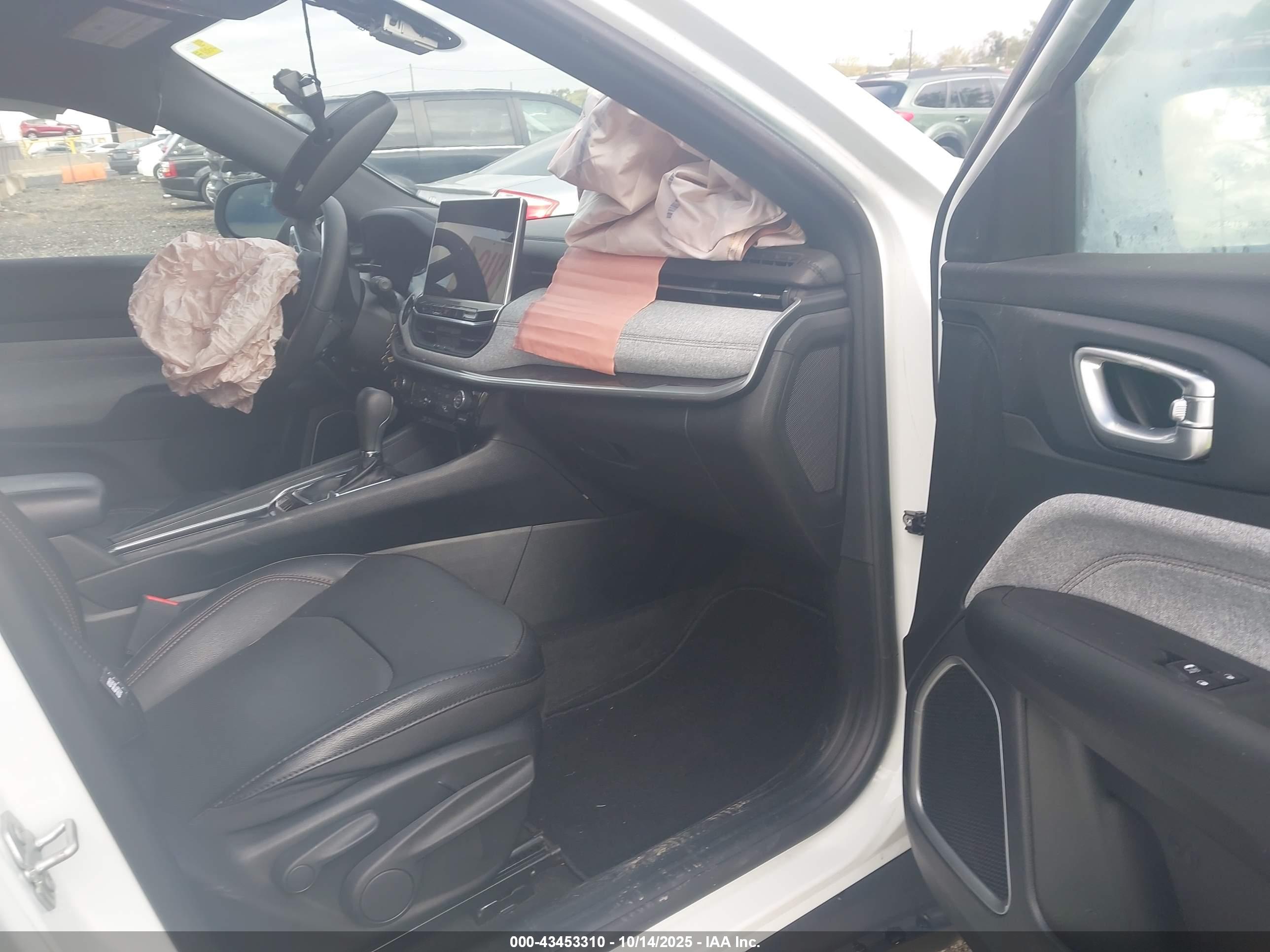 JEEP COMPASS image 5